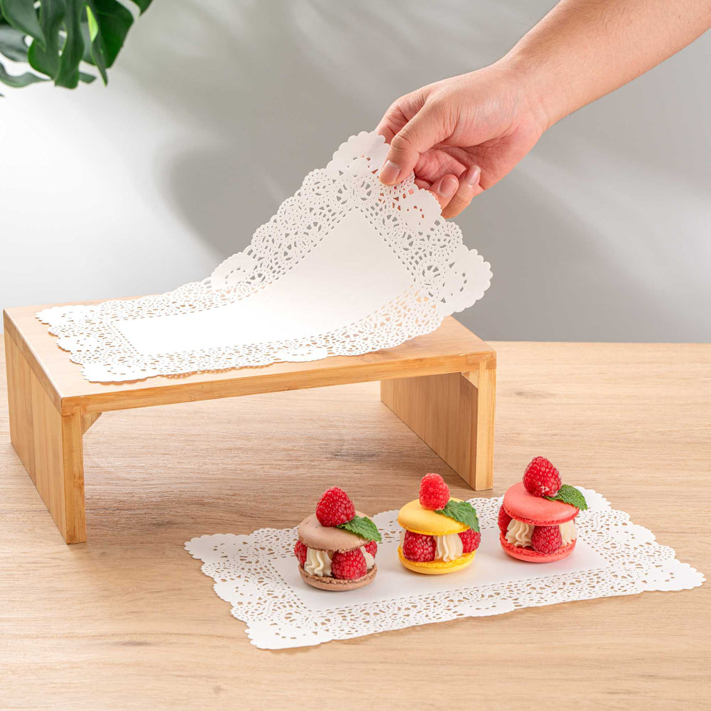 Pastry Tek Rectangle White Paper Doilies - Lace - 12" x 7" - 4000 count box