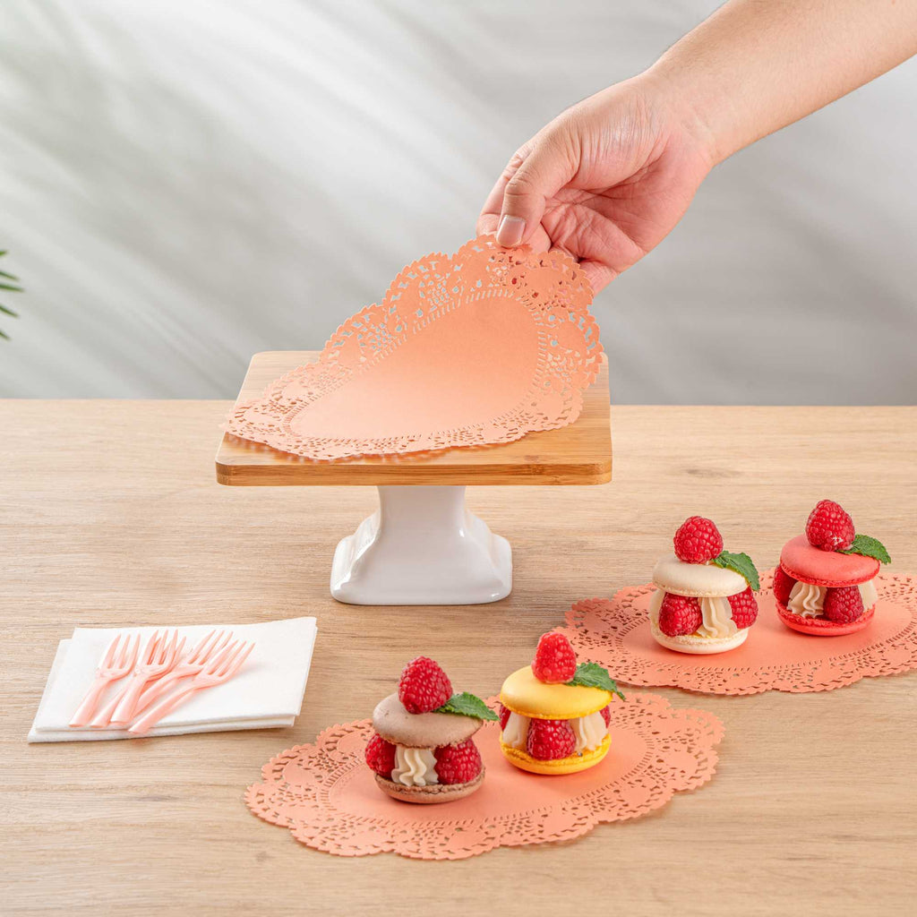 Pastry Tek Oval Coral Paper Doilies - Lace - 9" x 6 1/2" - 100 count box