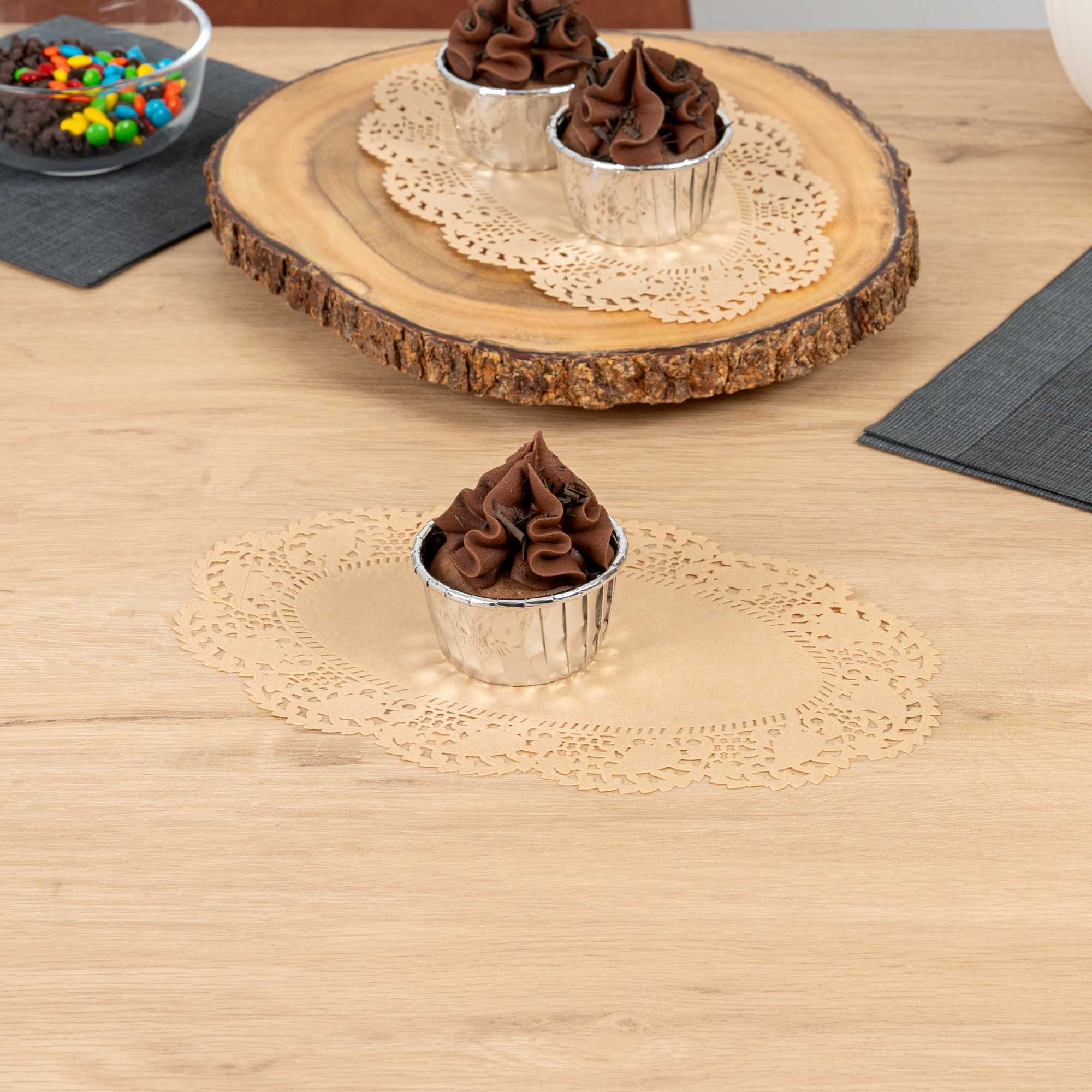 Pastry Tek Oval Kraft Paper Doilies - Lace - 10 1/2" x 6 1/2" - 100 count box