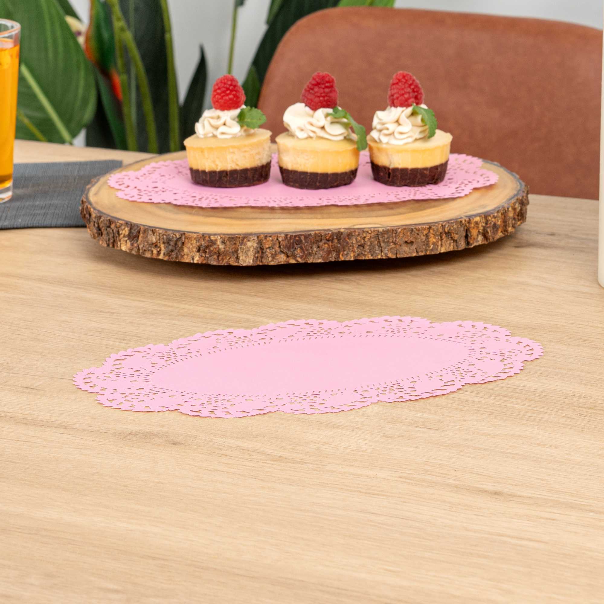 Pastry Tek Oval Pink Paper Doilies - Lace - 10 1/2" x 6 1/2" - 4000 count box