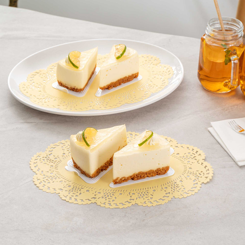Pastry Tek Oval Yellow Paper Doilies - Lace - 12 1/2" x 8 1/2" - 4000 count box