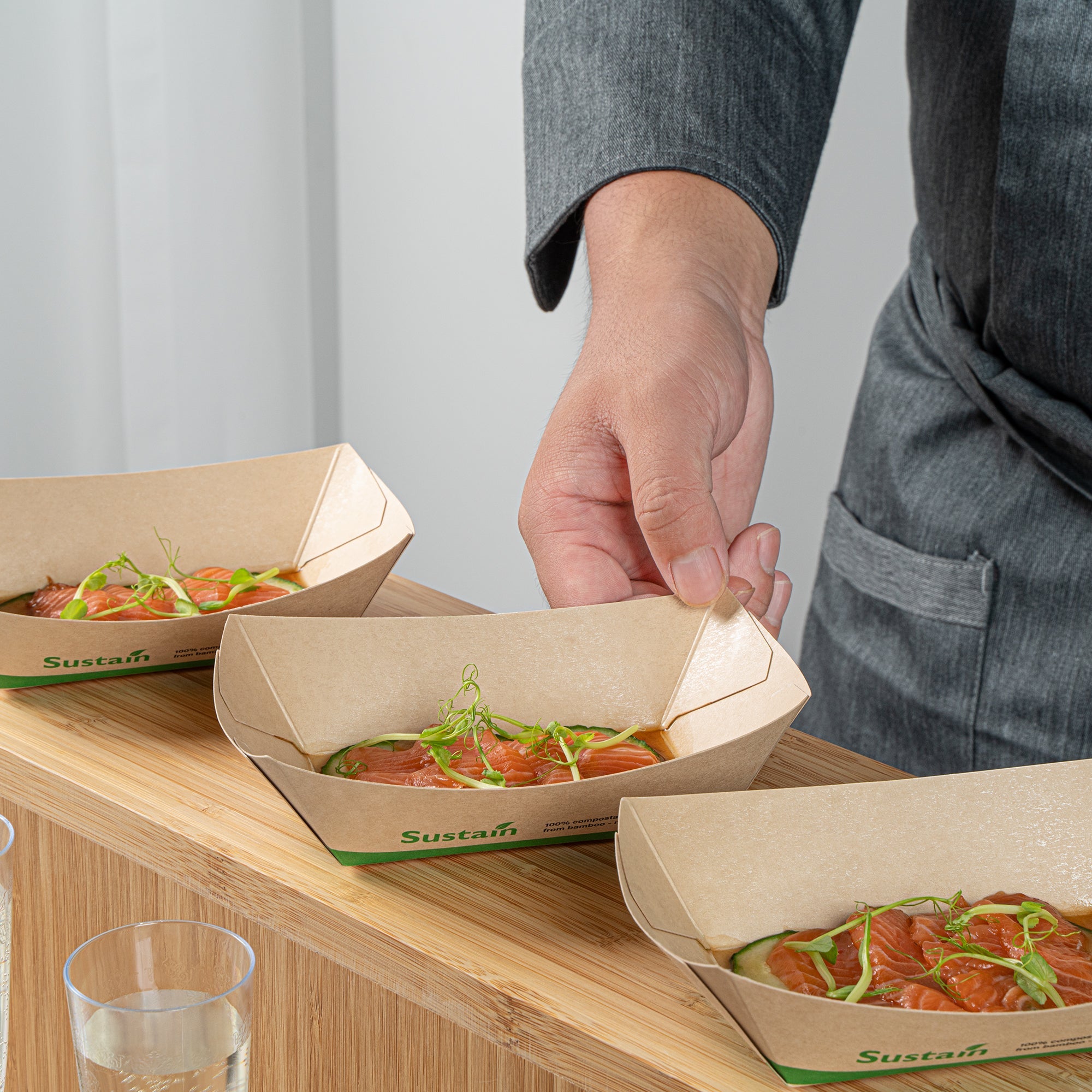 Sustain 1/2 lb Bamboo Paper #50 Food Tray / Boat - with PLA Lining, Compostable - 4 1/4" x 2 3/4" x 1 1/2" - 50 count box