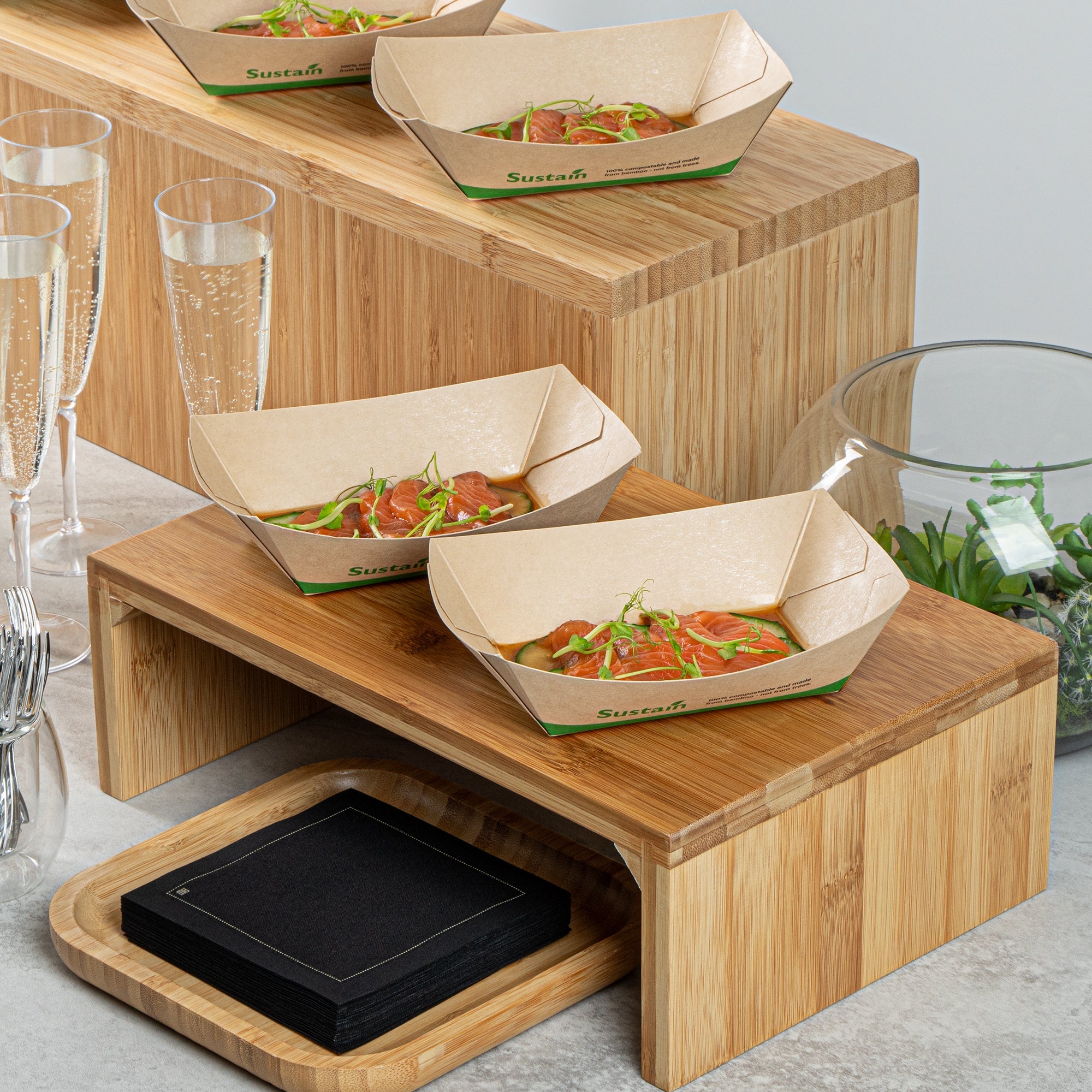 Sustain 1/2 lb Bamboo Paper #50 Food Tray / Boat - with PLA Lining, Compostable - 4 1/4" x 2 3/4" x 1 1/2" - 50 count box