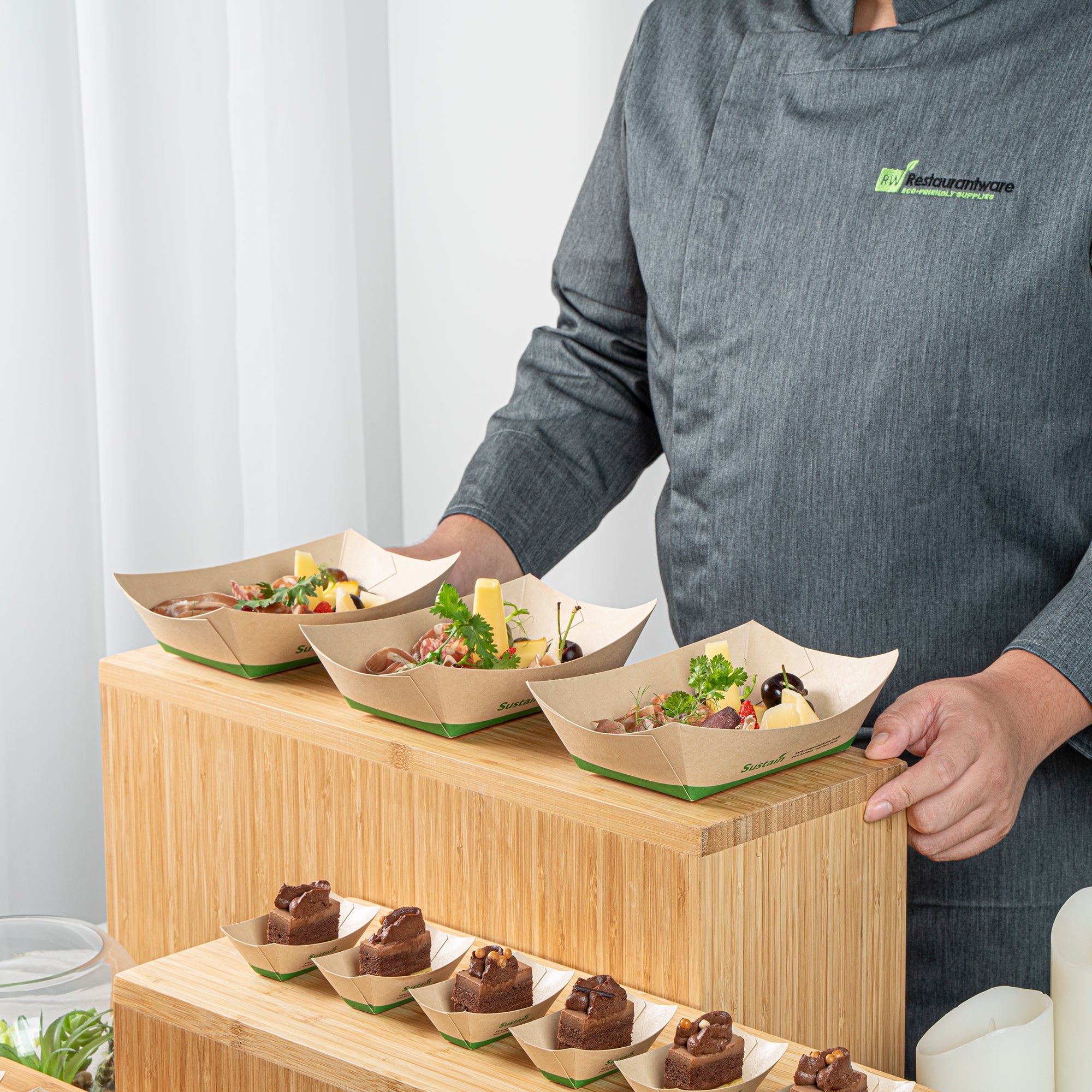 Sustain 1 lb Bamboo Paper #100 Food Tray / Boat - with PLA Lining, Compostable - 5 1/2" x 3 1/2" x 2" - 50 count box