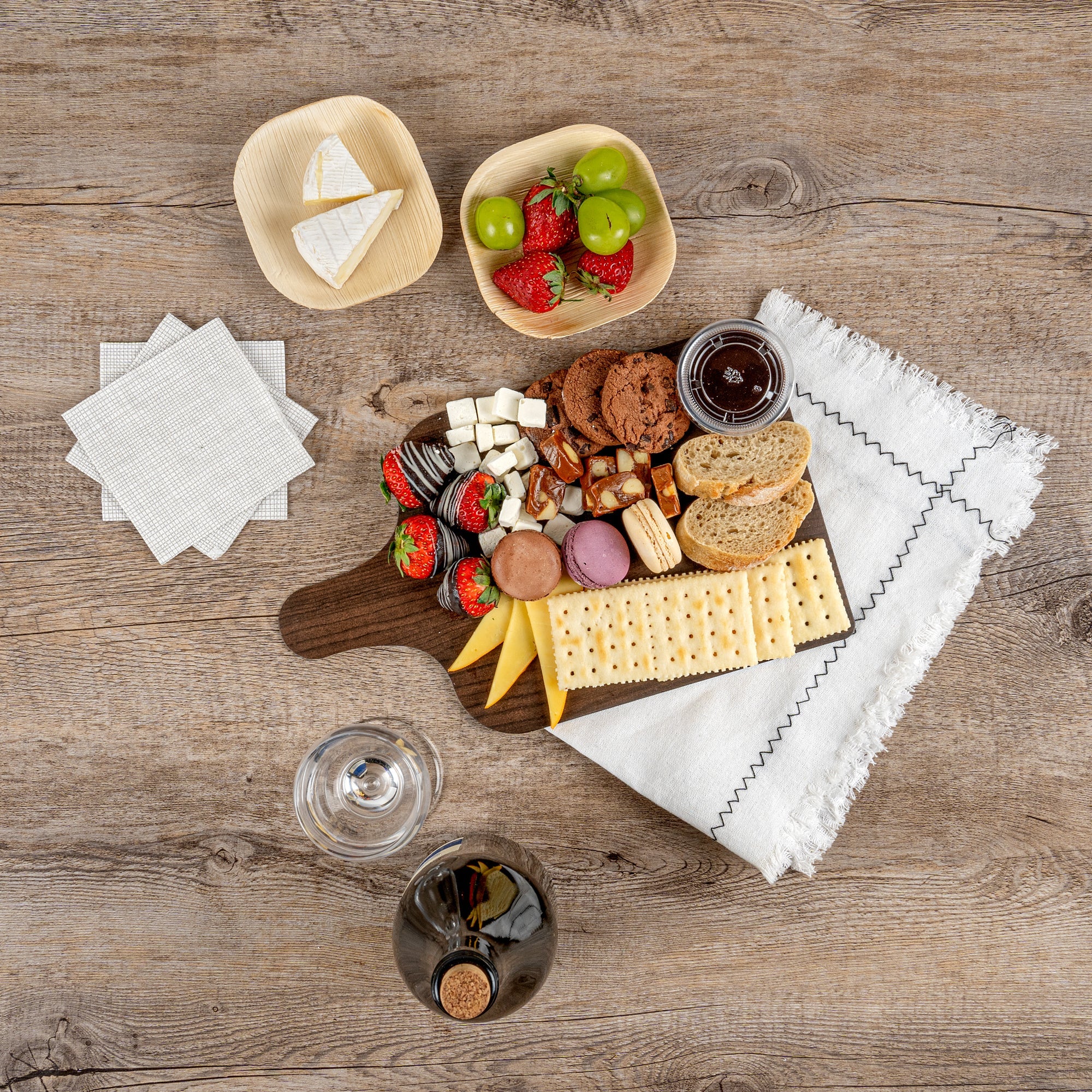 Cater Tek Dark Cheese / Charcuterie Board - Faux Wood - 11 3/4" x 7" - 100 count box