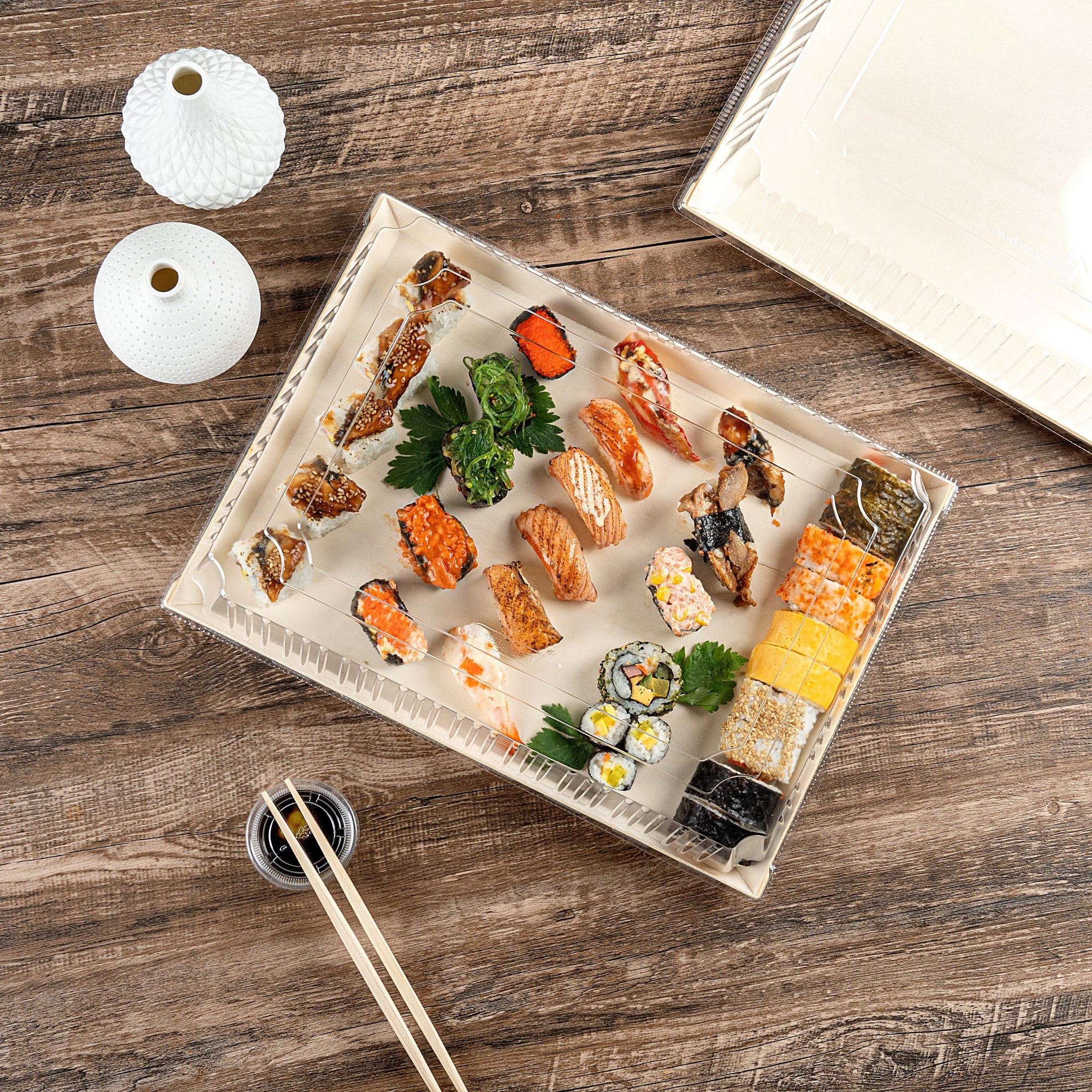Taipei Rectangle Clear Plastic Lid - Fits 15 1/4" x 10 3/4" Poplar Plate - 25 count box