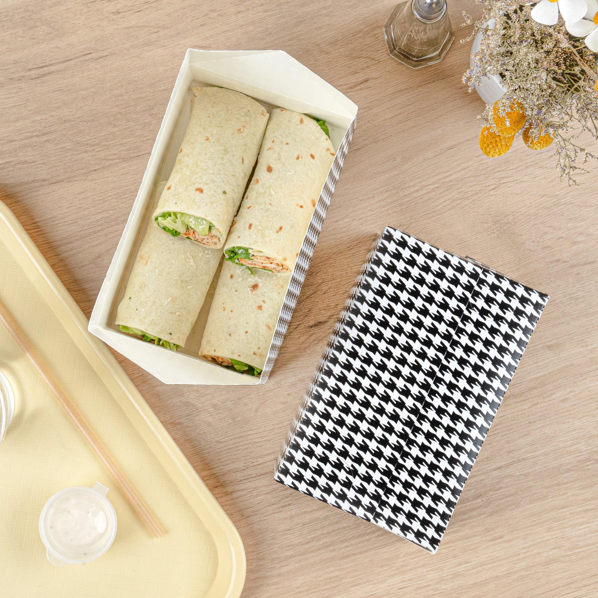 Bio Tek 47 oz Black Houndstooth Paper Lunch / Chicken Box - with Fast Top - 7" x 4 1/2" x 2 3/4" - 100 count box