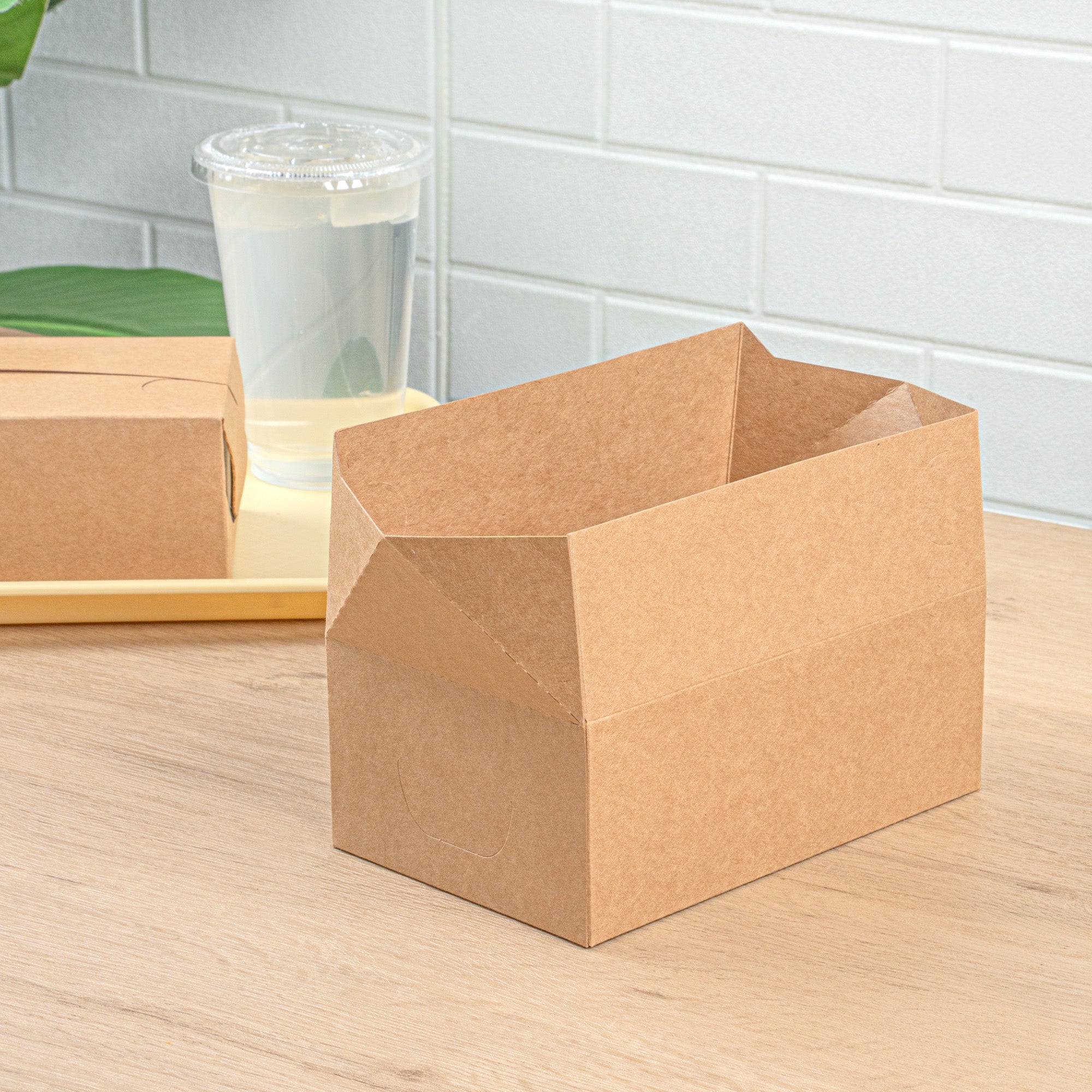 Bio Tek 47 oz Kraft Paper Lunch / Chicken Box - with Fast Top - 7" x 4 1/2" x 2 3/4" - 400 count box