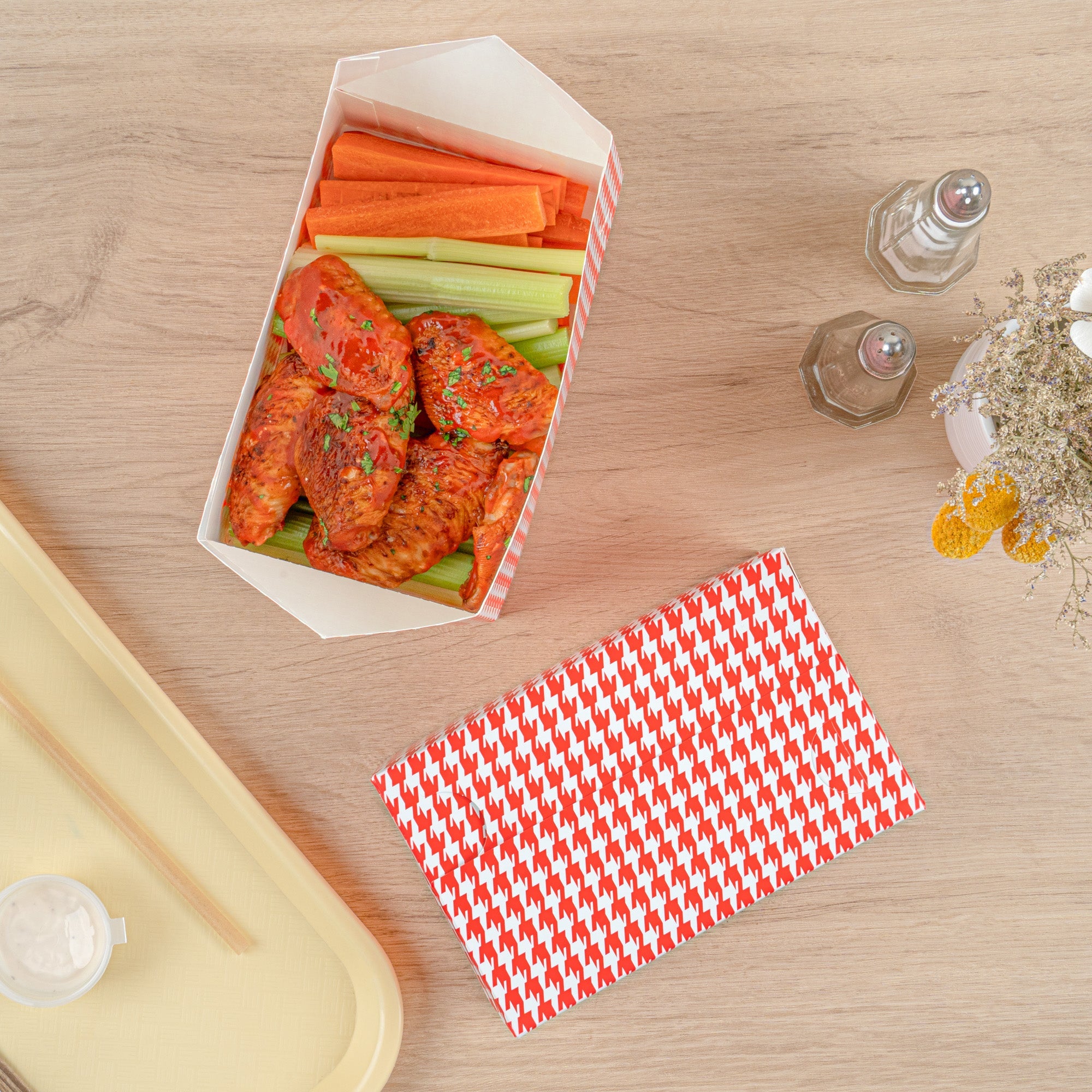 Bio Tek 47 oz Red Houndstooth Paper Lunch / Chicken Box - with Fast Top - 7" x 4 1/2" x 2 3/4" - 100 count box