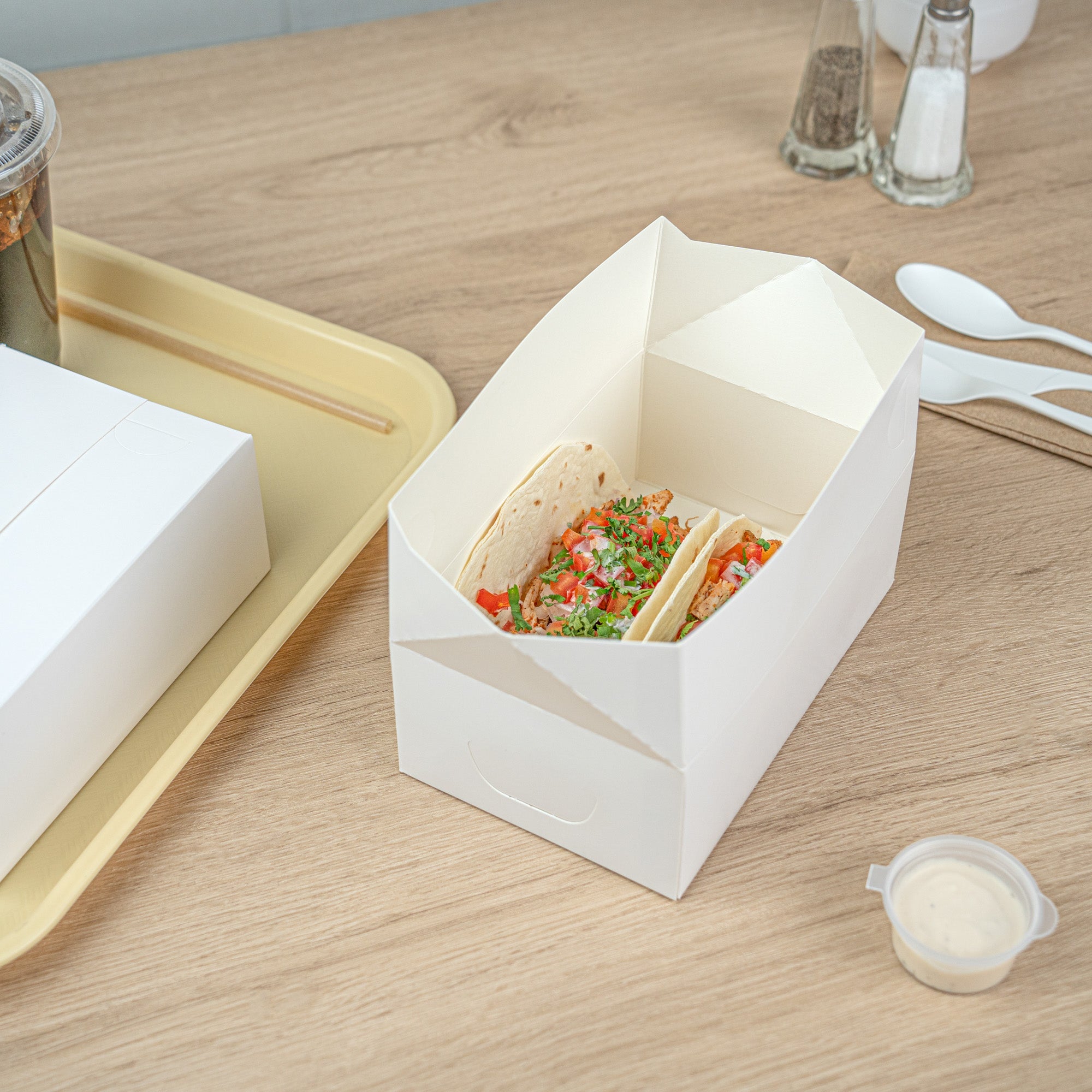 Bio Tek 47 oz White Paper Lunch / Chicken Box - with Fast Top - 7" x 4 1/2" x 2 3/4" - 400 count box