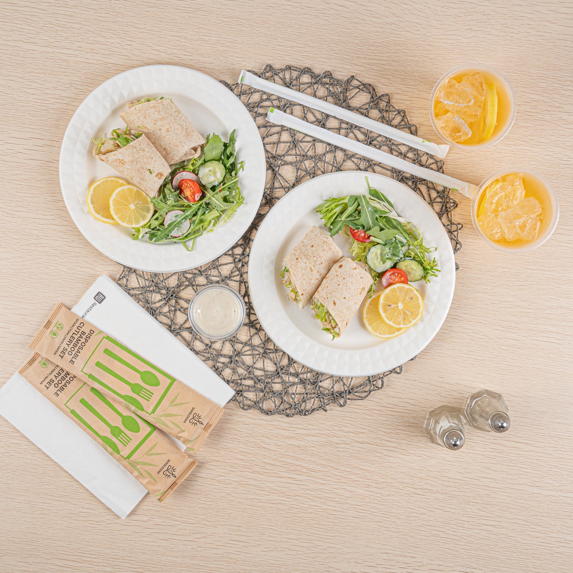 Pulp Safe No PFAS Added Round White Sugarcane / Bagasse Plate - Home Compostable, with Diamond Rim - 9" x 9" x 1/2" - 100 count box