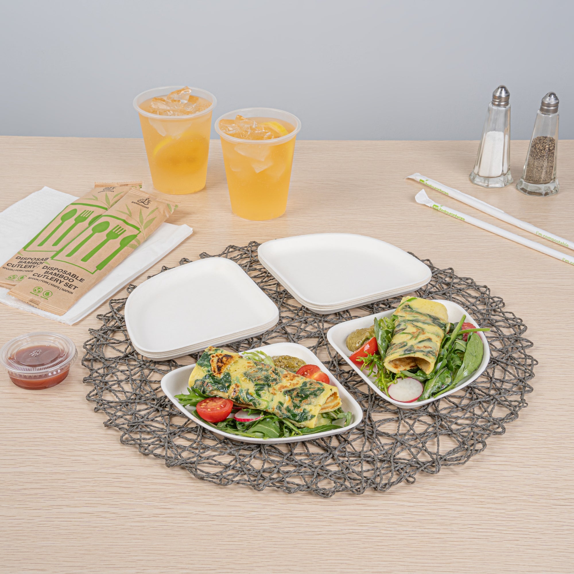 Pulp Safe Modular No PFAS Added White Sugarcane / Bagasse Plate - Home Compostable - 5 1/4" x 5 1/4" x 1/2" - 25 count box