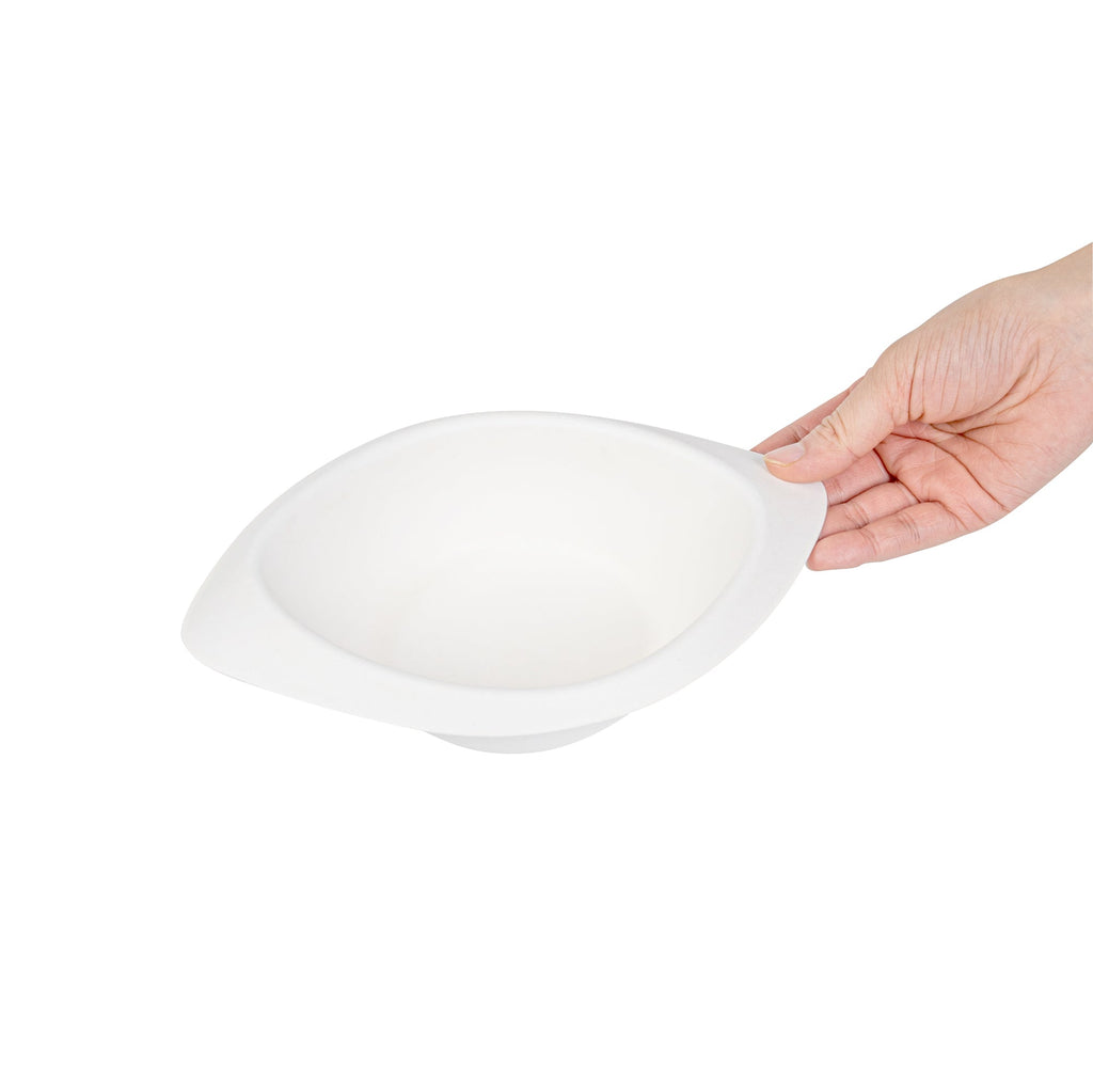 Pulp Safe No PFAS Added 12 oz Oval White Sugarcane / Bagasse Bowl - Home Compostable - 8 1/2" x 5 3/4" x 2 1/4" - 100 count box