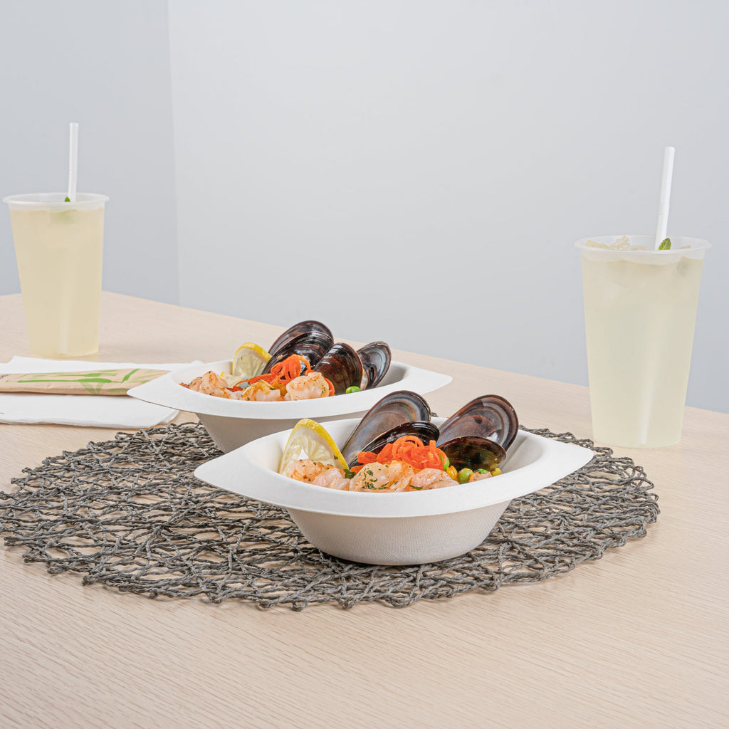 Pulp Safe No PFAS Added 12 oz Oval White Sugarcane / Bagasse Bowl - Home Compostable - 8 1/2" x 5 3/4" x 2 1/4" - 100 count box