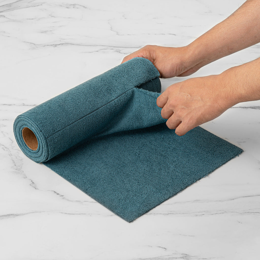 Clean Tek Professional Teal Microfiber General Purpose Towel Roll - Tear Away - 11 3/4" x 11 3/4" - 300 count box