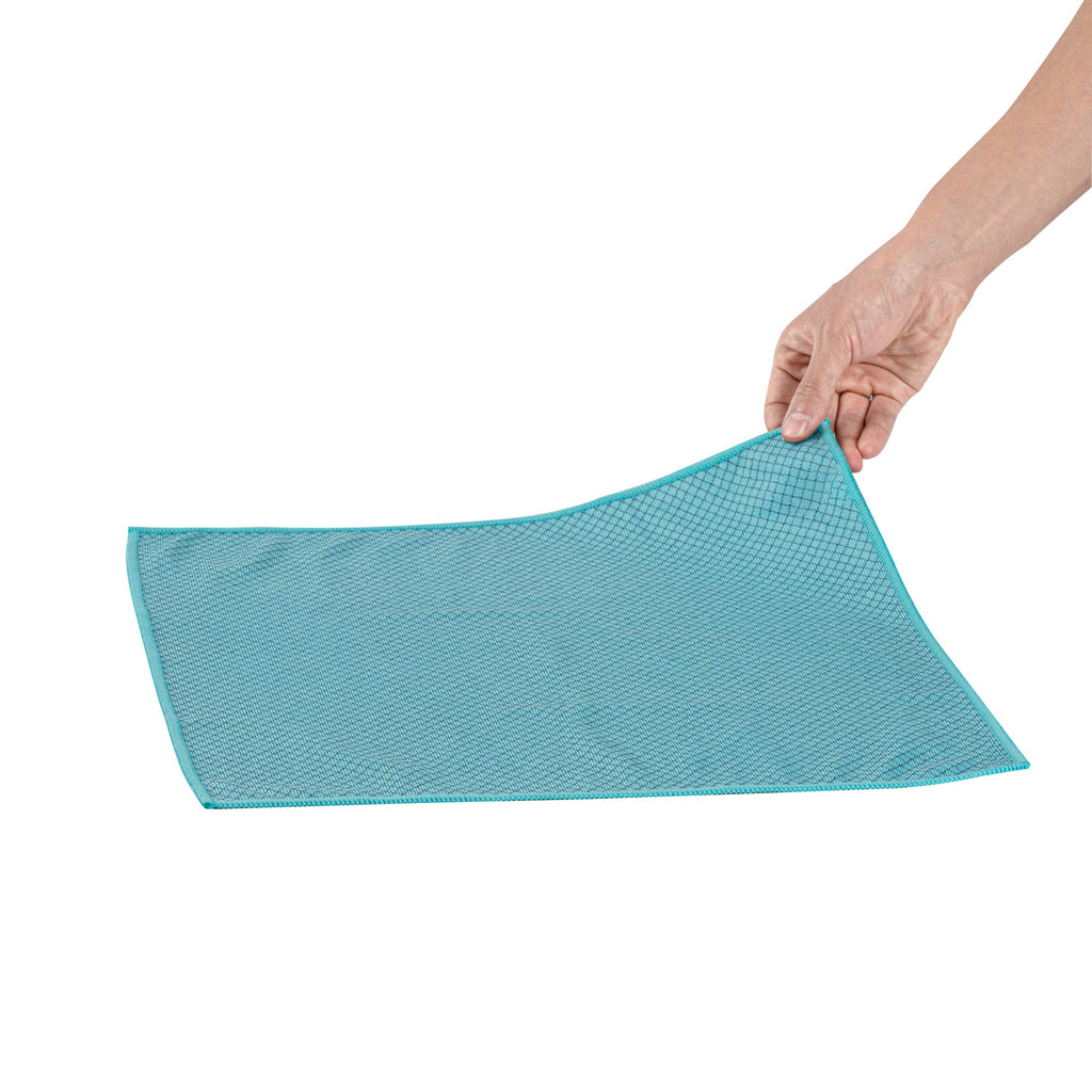 Clean Tek Professional Light Blue Microfiber Glass Cleaning Cloth - Diamond Weave - 15 3/4" x 15 3/4" - 100 count box