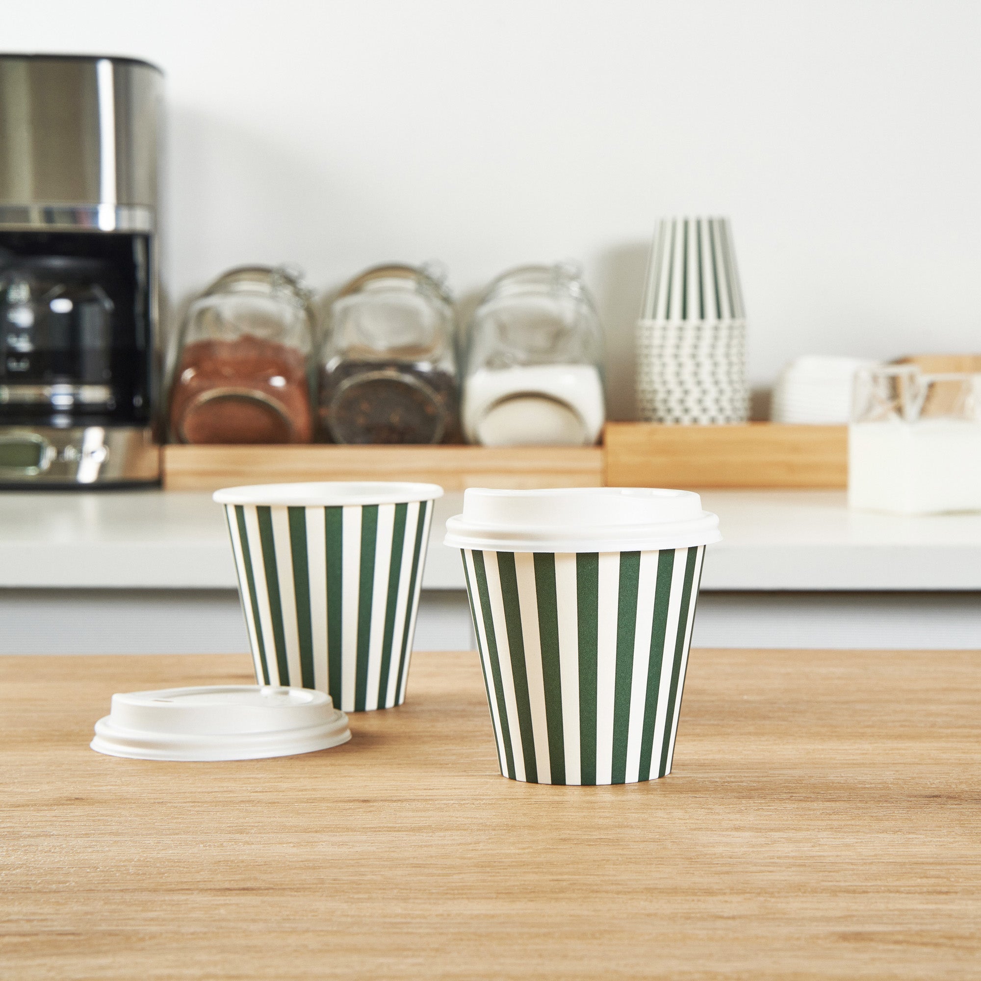 Restpresso 8 oz Forest Green and White Stripe Paper Single Wall Coffee Cup - with White Lid - 3 1/2"x 3 1/2"x 4" - 400 count box