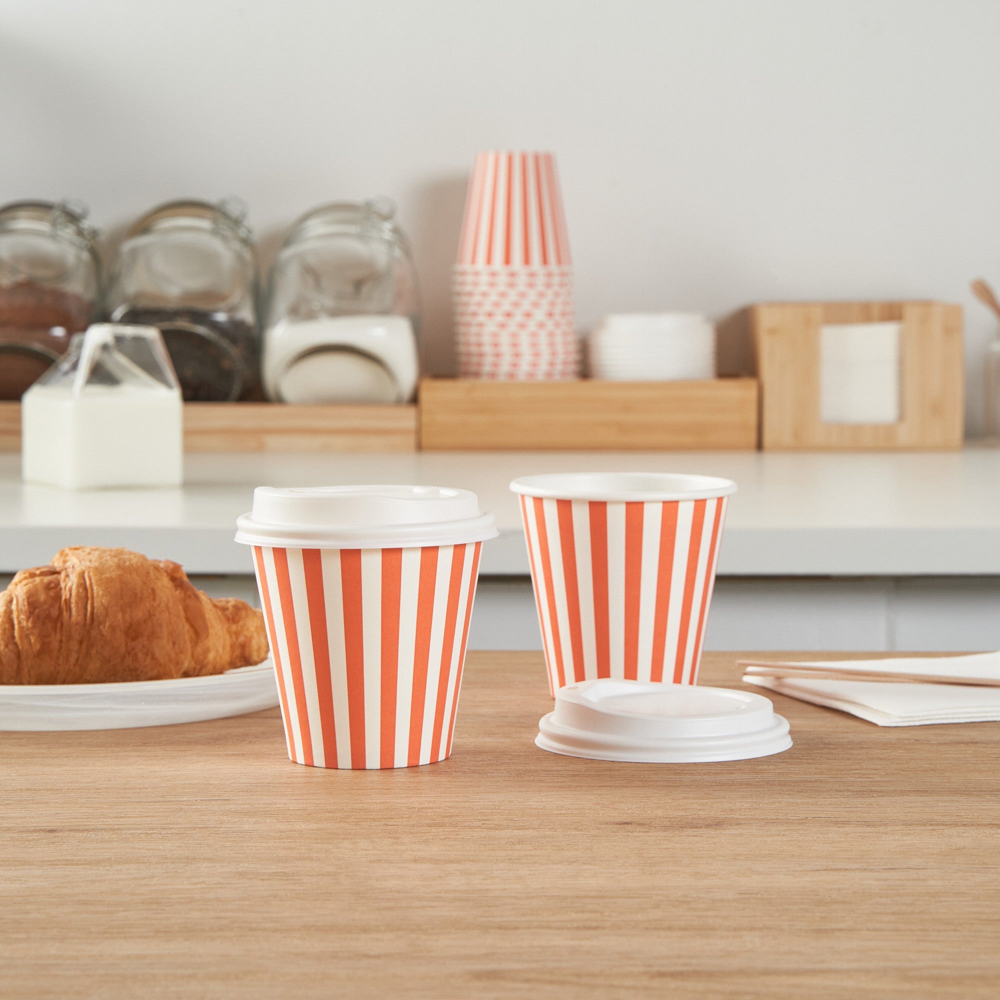 Restpresso 8 oz Orange and White Stripe Paper Single Wall Coffee Cup - with White Lid - 3 1/2"x 3 1/2"x 4" - 20 count box