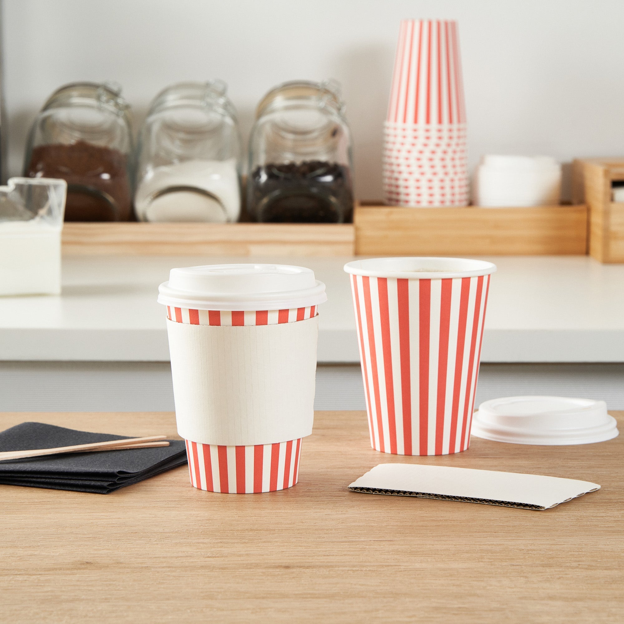 Restpresso 12 oz Red and White Stripe Paper Single Wall Coffee Cup - with White Lid - 3 1/2"x 3 1/2"x 4 3/4" - 400 count box