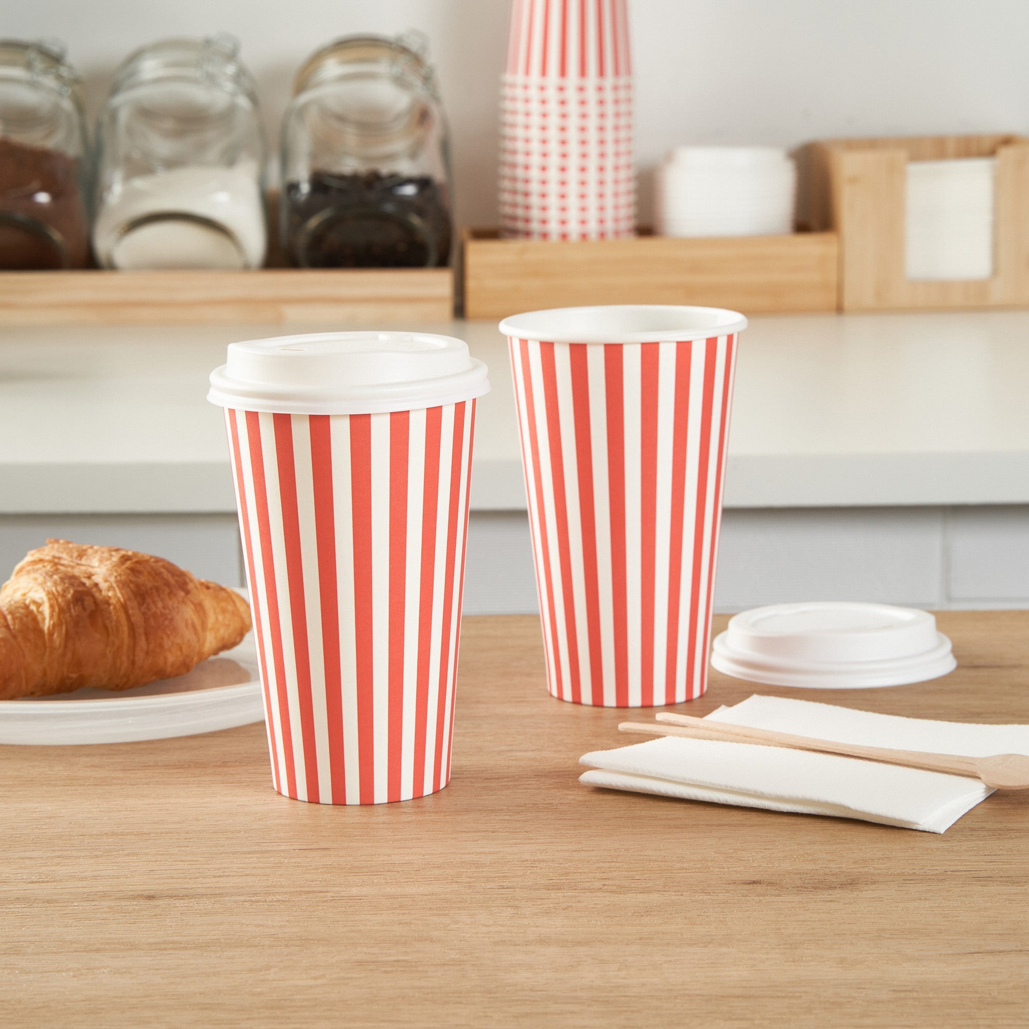 Restpresso 16 oz Red and White Stripe Paper Single Wall Coffee Cup - with White Lid - 3 1/2"x 3 1/2"x 5 3/4" - 20 count box