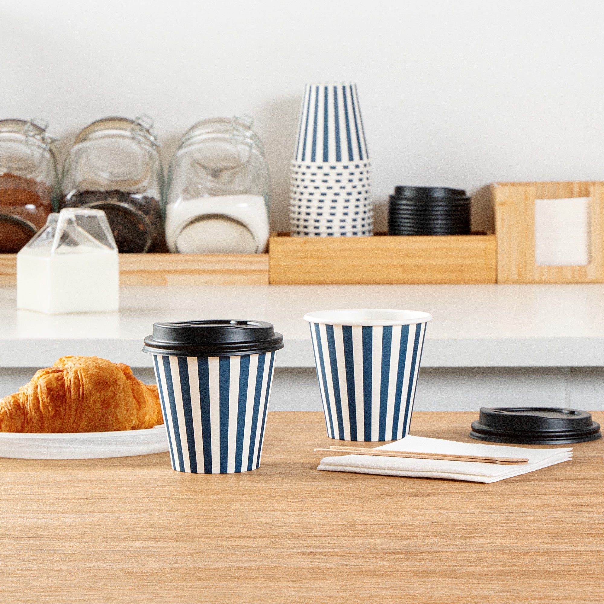 Restpresso 8 oz Blue and White Stripe Paper Single Wall Coffee Cup - with Black Lid - 3 1/2" x 3 1/2" x 3 1/4" - 400 count box