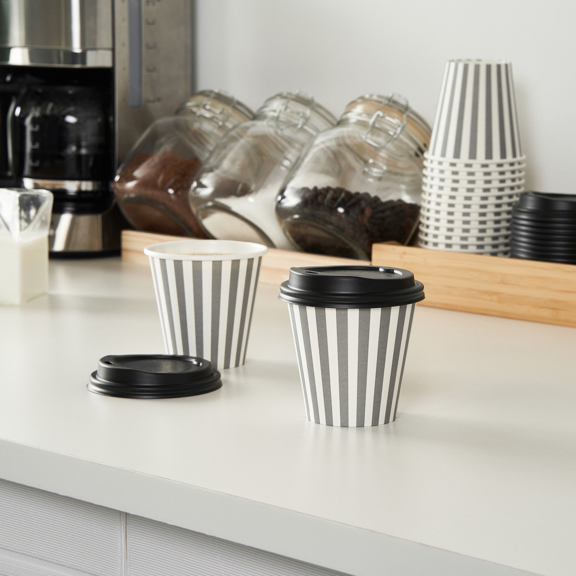 Restpresso 8 oz Gray and White Stripe Paper Single Wall Coffee Cup - with Black Lid - 3 1/2" x 3 1/2" x 3 1/4" - 400 count box