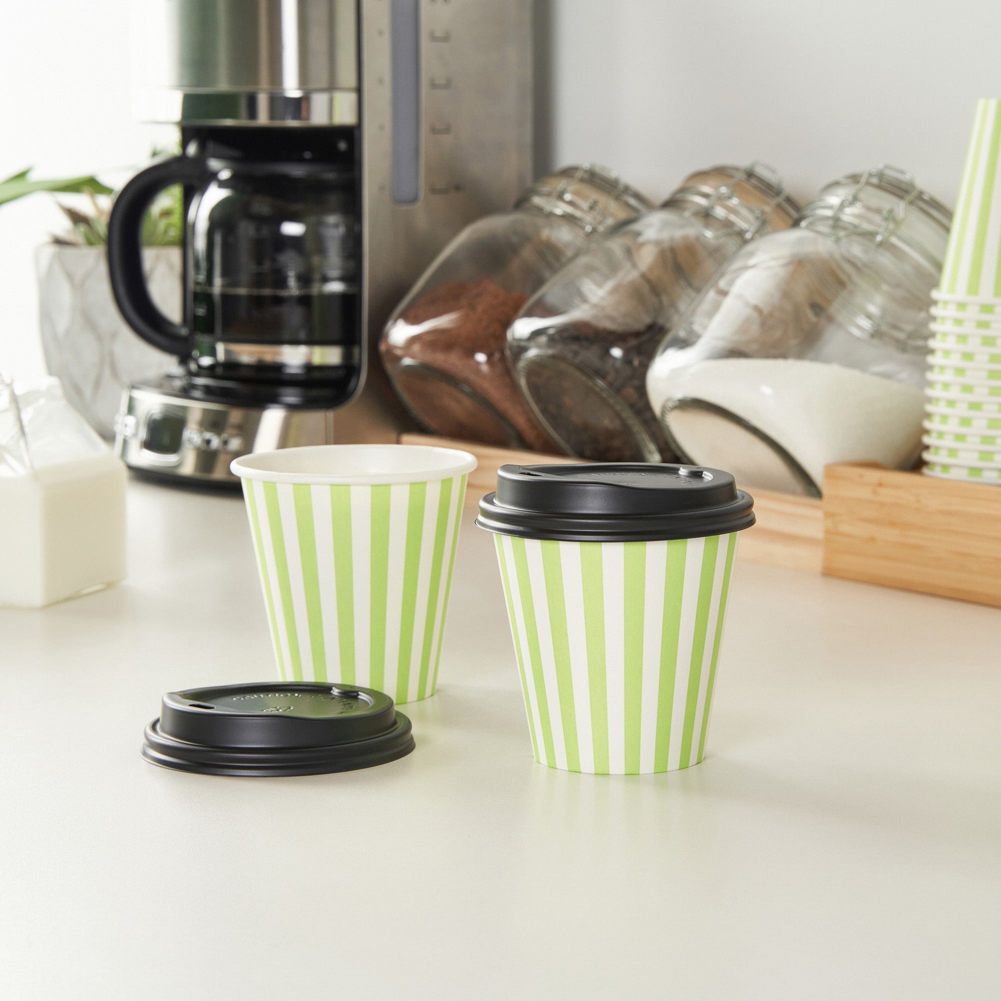Restpresso 8 oz Green and White Stripe Paper Single Wall Coffee Cup - with Black Lid - 3 1/2" x 3 1/2" x 3 1/4" - 20 count box