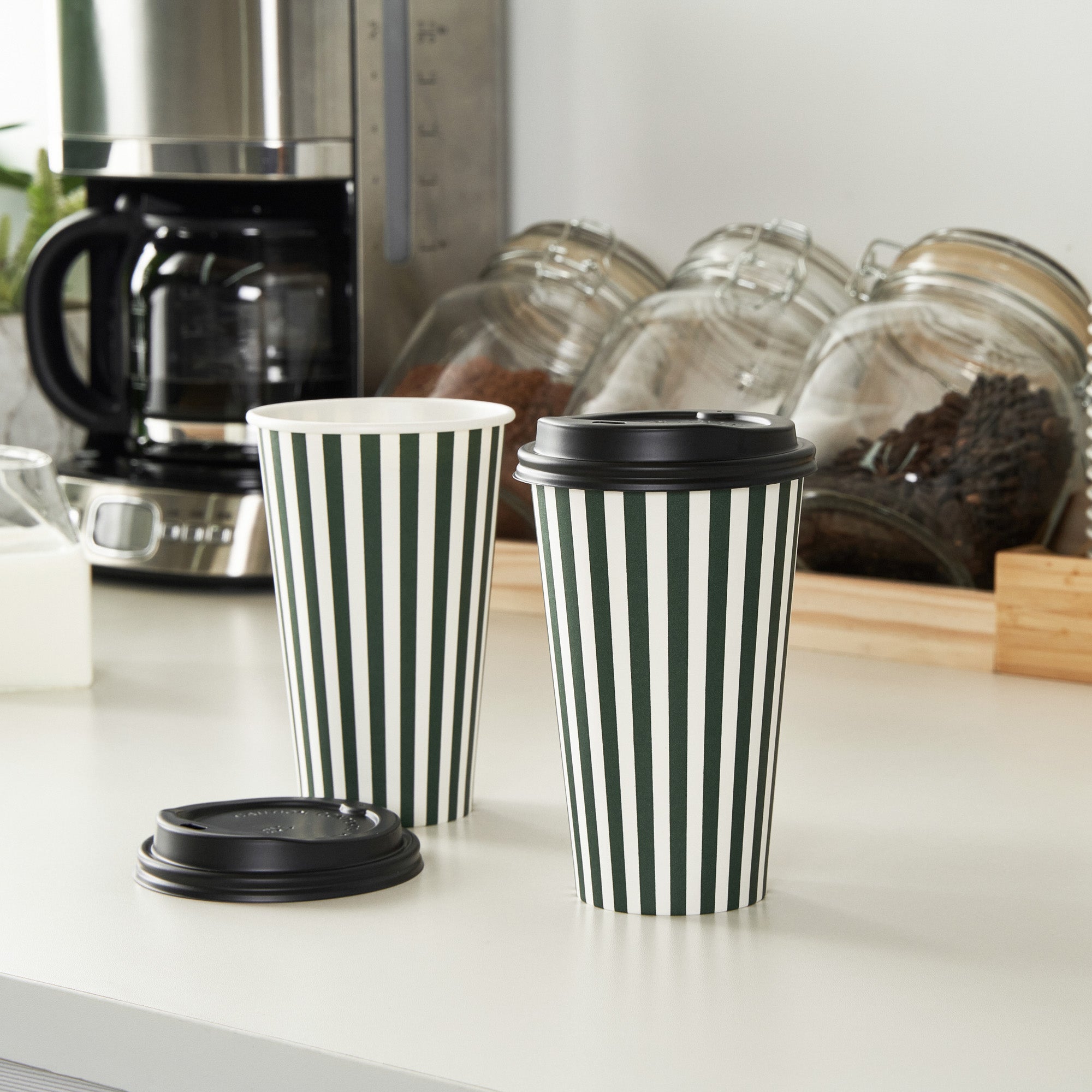 Restpresso 16 oz Forest Green and White Stripe Paper Single Wall Coffee Cup - with Black Lid - 3 1/2"x 3 1/2"x 5 1/2" - 400 count box