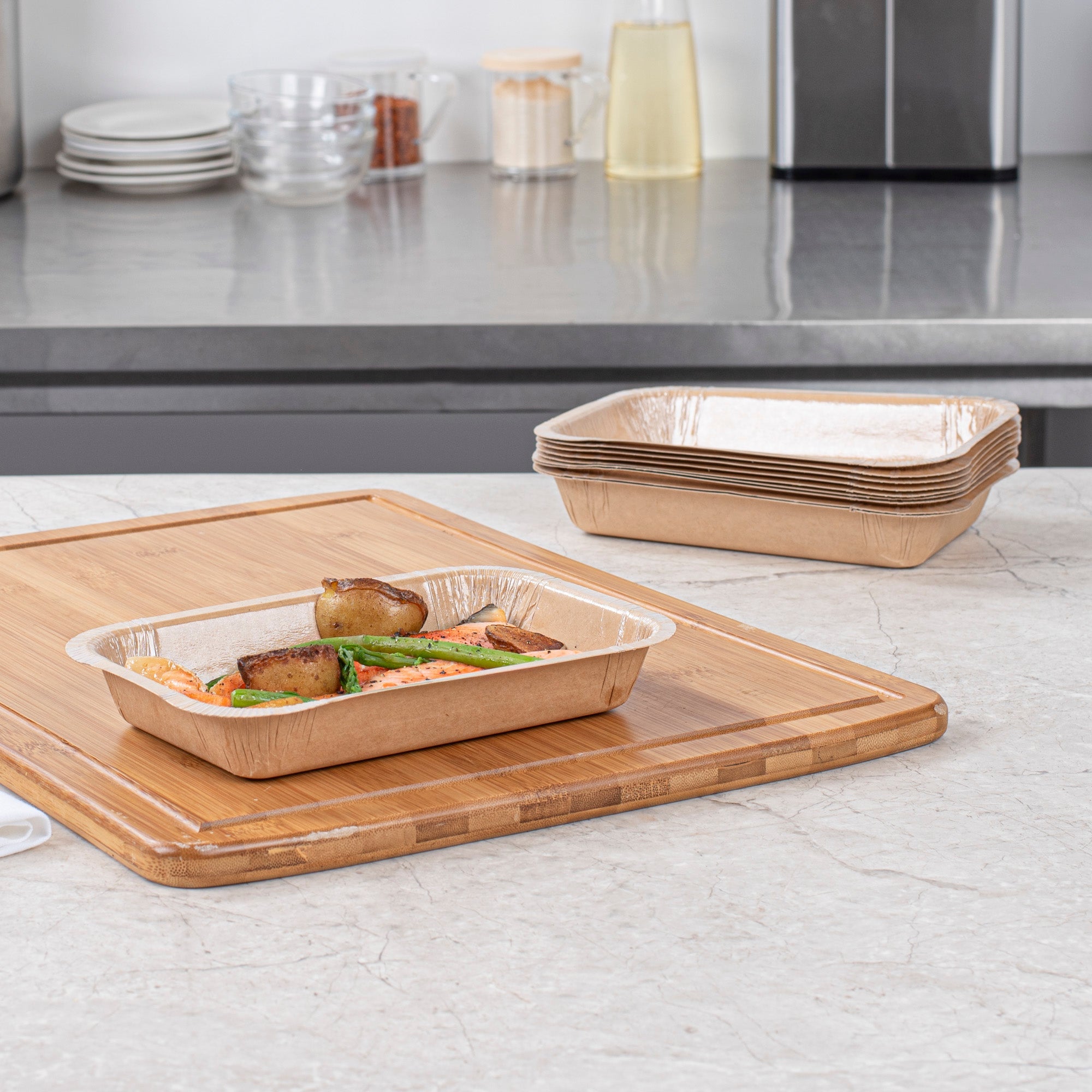 Pastry Tek 24 oz Rectangle Kraft Paperboard Tray - Oven-Safe - 8 1/4" x 5 1/2" x 1 1/2" - 25 count box