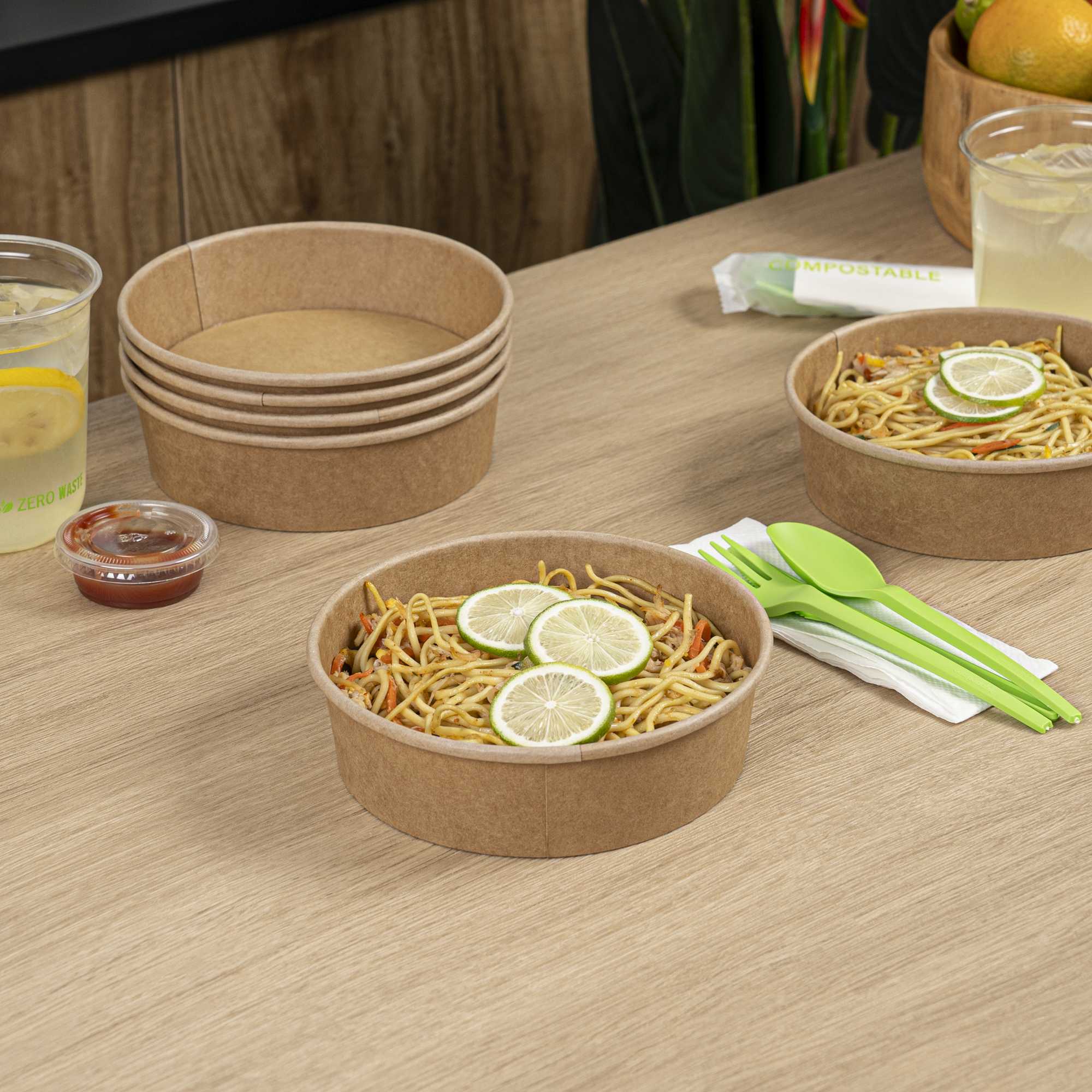 Bio Tek 22 oz Round Kraft Paper Take Out Container - 6 1/2" x 6 1/2" x 1 3/4" - 50 count box