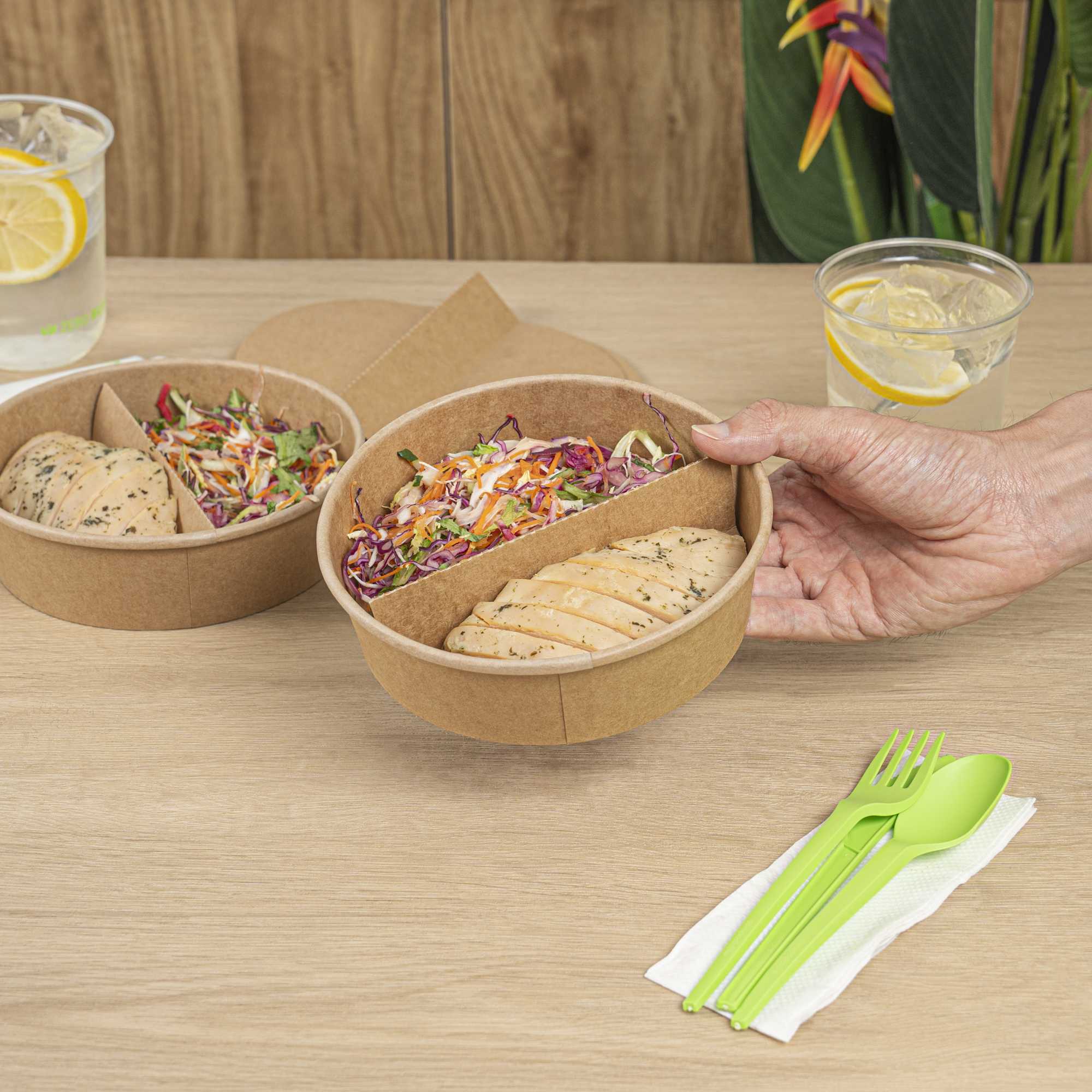Bio Tek Kraft Paper 2-Compartment Insert - Fits 22, 37 and 42 oz Containers - 50 count box