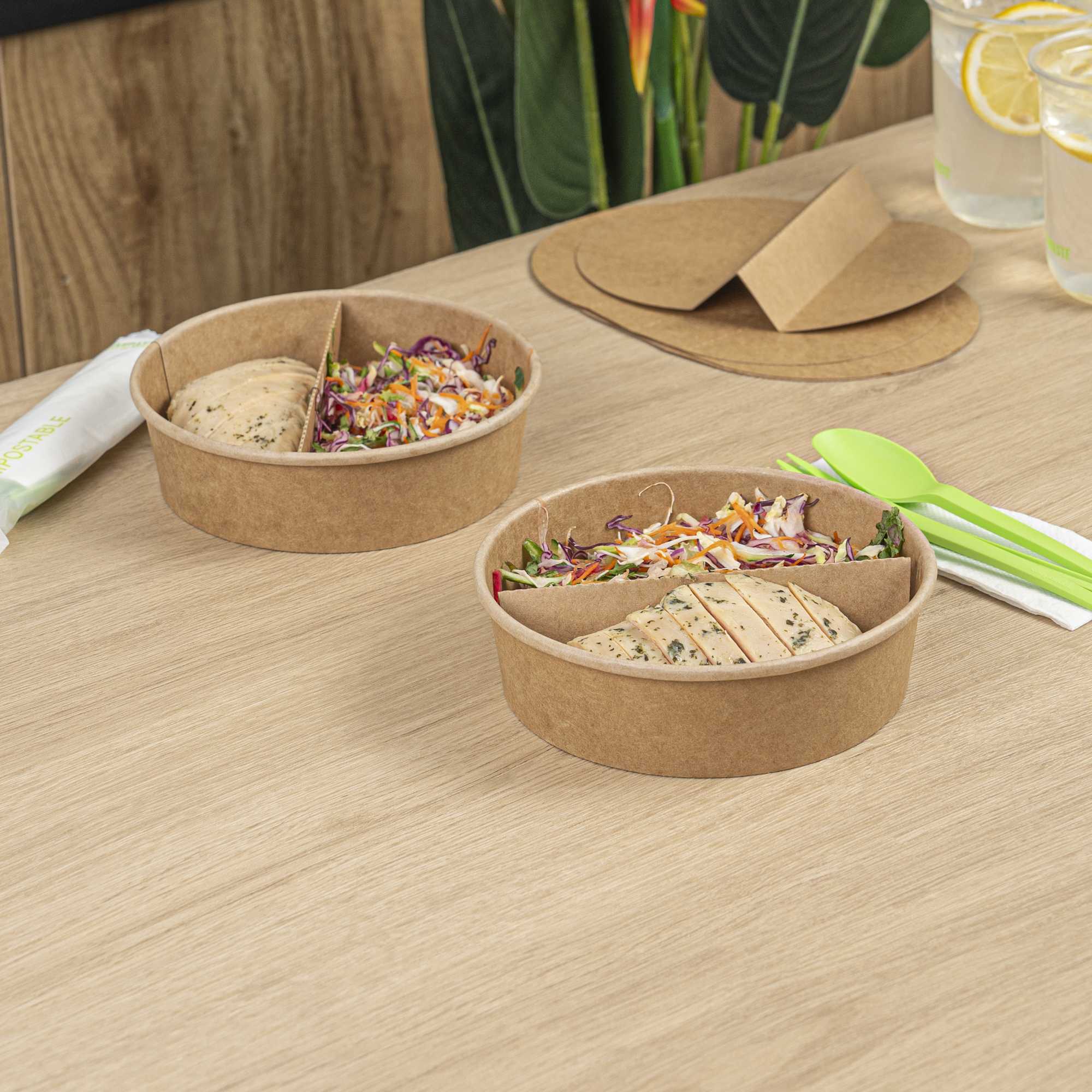 Bio Tek Kraft Paper 2-Compartment Insert - Fits 22, 37 and 42 oz Containers - 200 count box