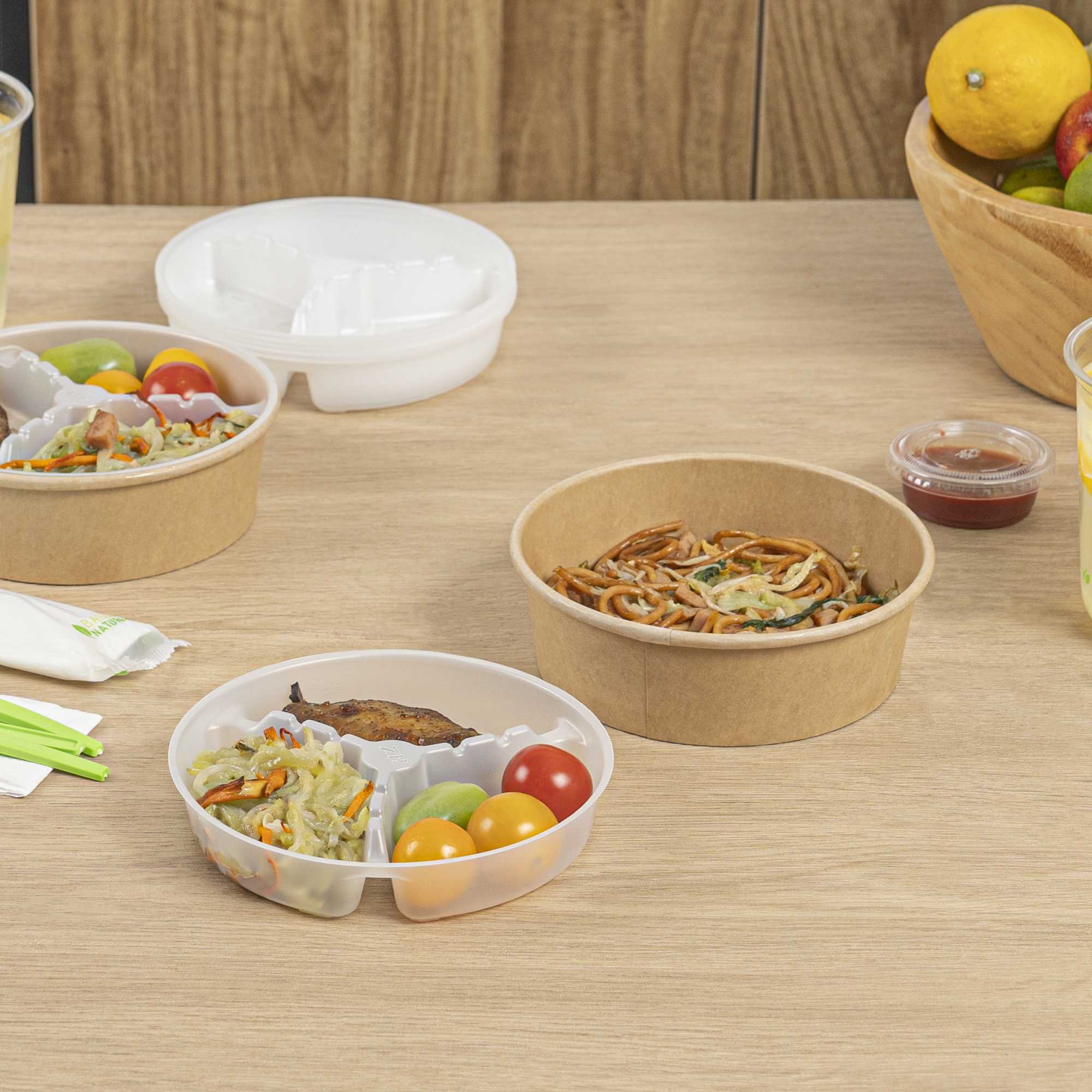 Bio Tek 12 oz White Plastic 3-Compartment Insert Tray - Fits 17-45 oz Containers - 50 count box