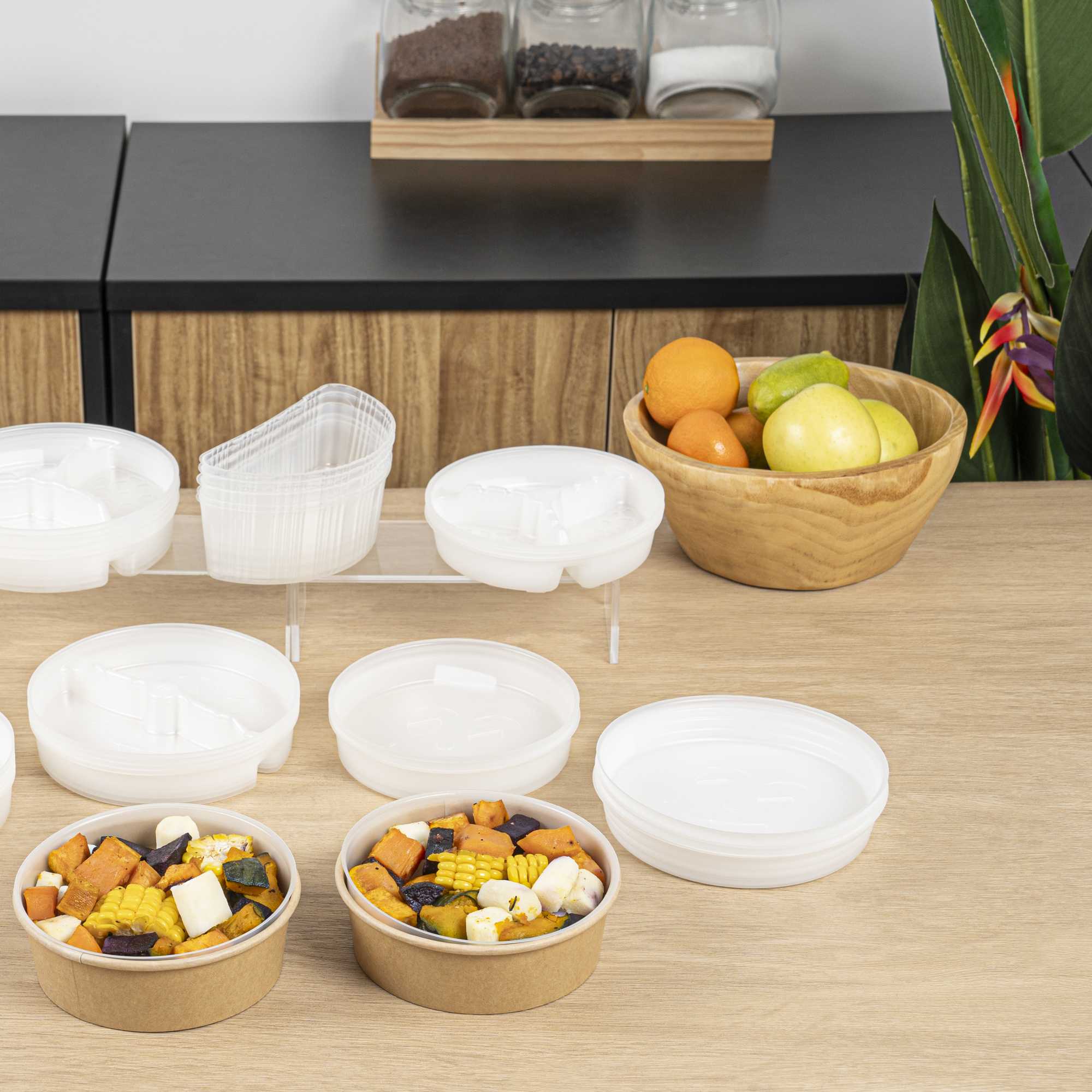 Bio Tek 12 oz White Plastic 3-Compartment Insert Tray - Fits 17-45 oz Containers - 200 count box