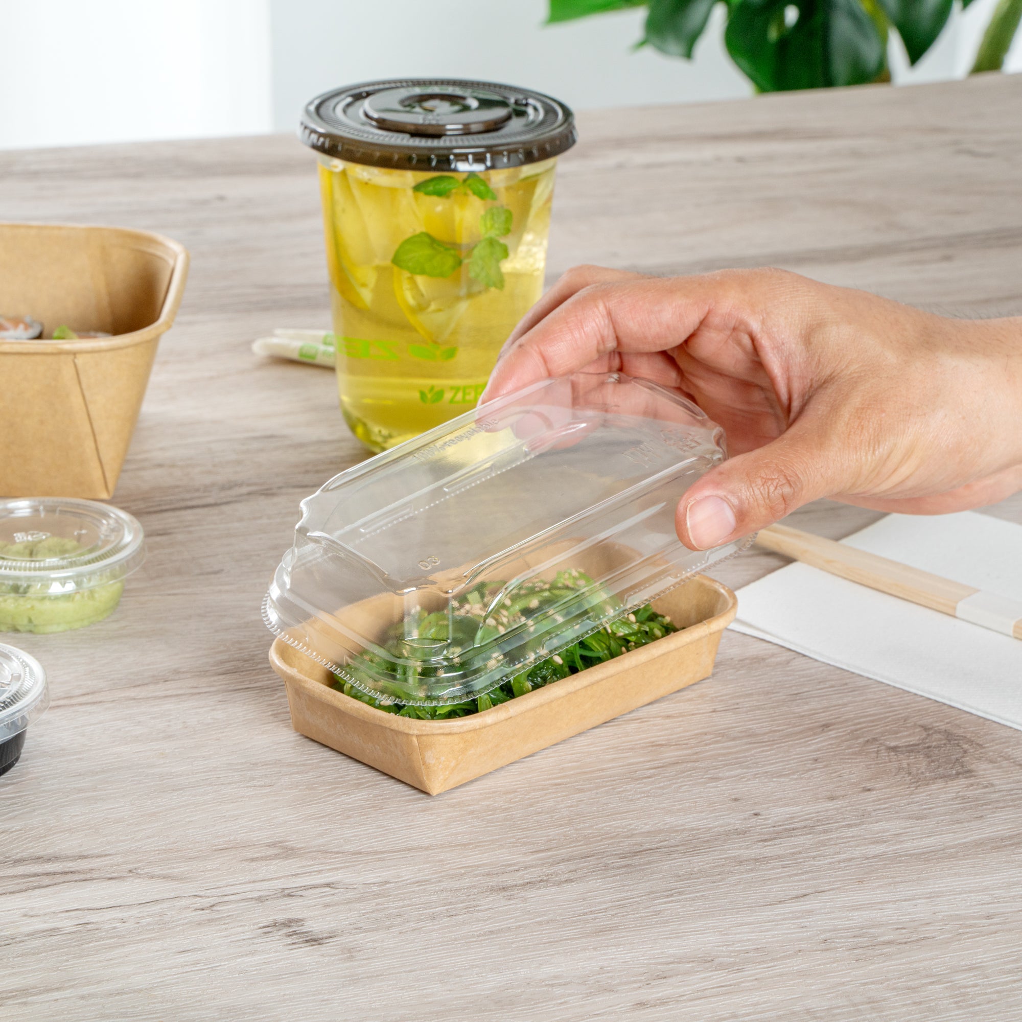 Matsuri Vision Clear PET Plastic Lid - Fits 5 oz Sushi Container, Anti-Fog - 100 count box