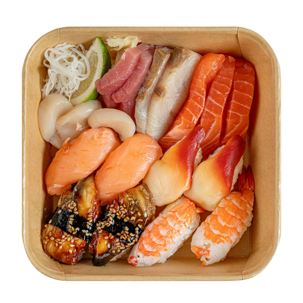 Matsuri Vision 34 oz Square Kraft Paper Sushi Container - 7" x 7" x 2" - 100 count box