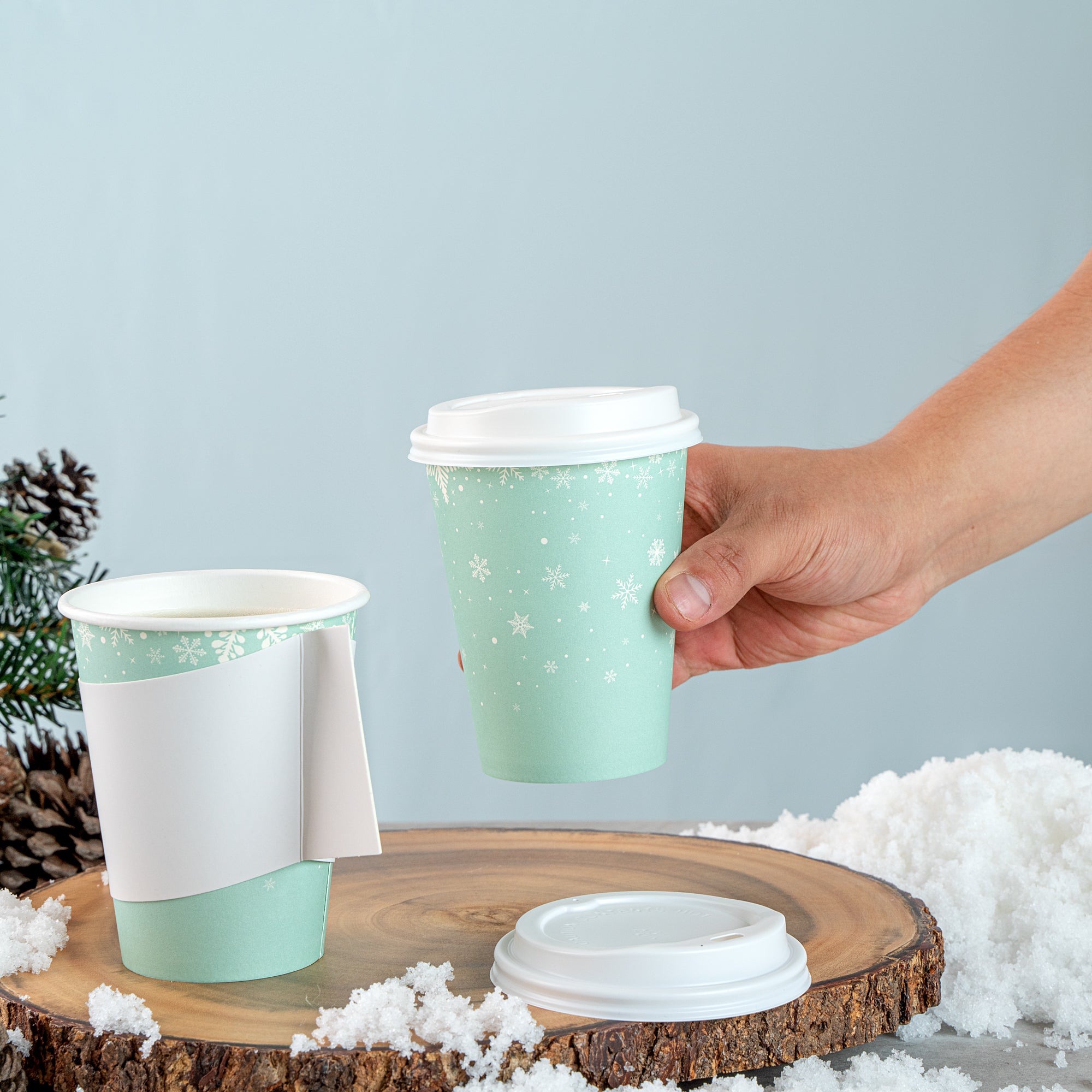 Restpresso 12 oz Blue Christmas Snowflakes Paper Single Wall Coffee Cup - with White Lid - 3 1/2" x 3 1/2" x 4 3/4" - 20 count box