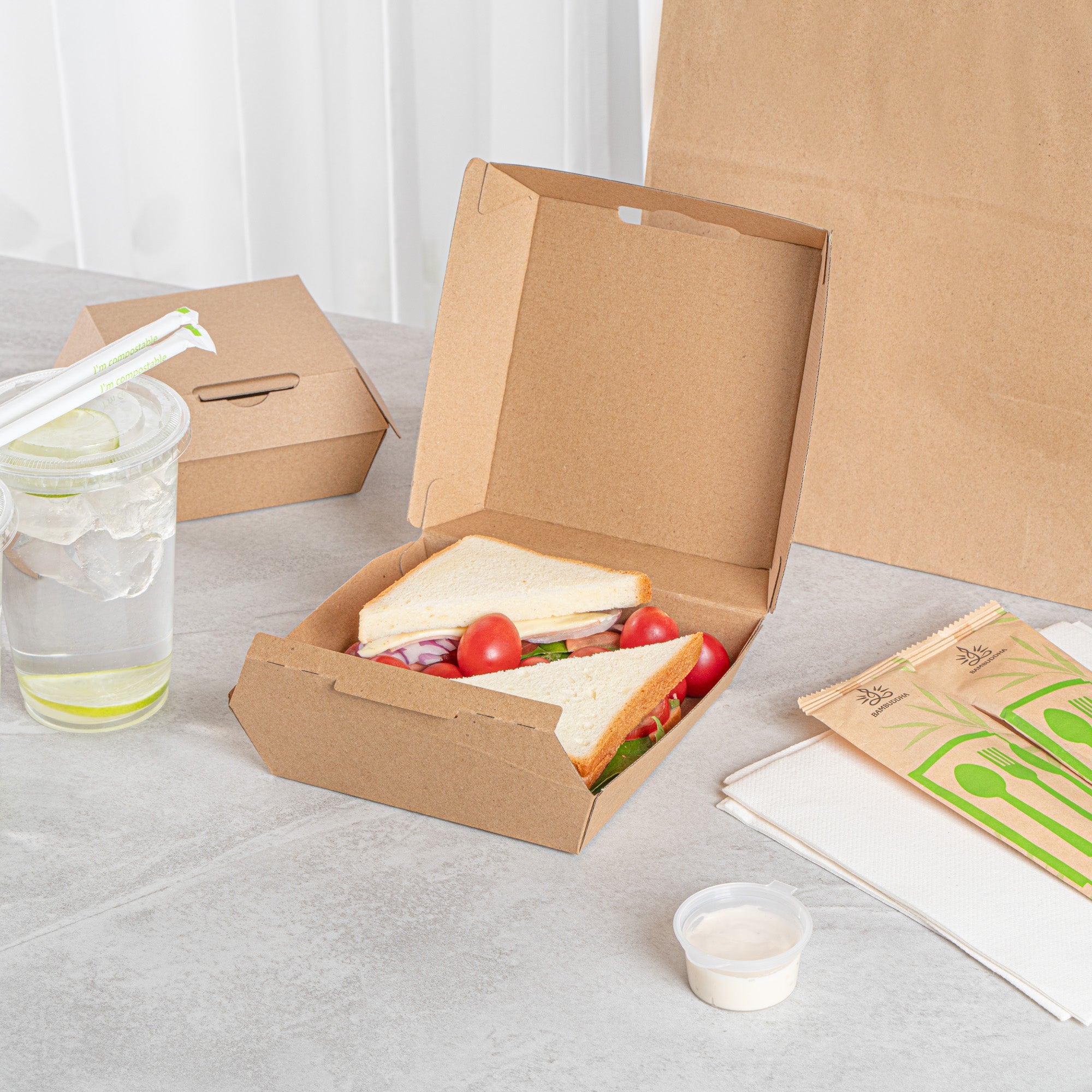 Bio Tek Square Kraft Paper Corrugated Clamshell Container - 5 1/2" x 5 1/2" x 2 3/4" - 100 count box