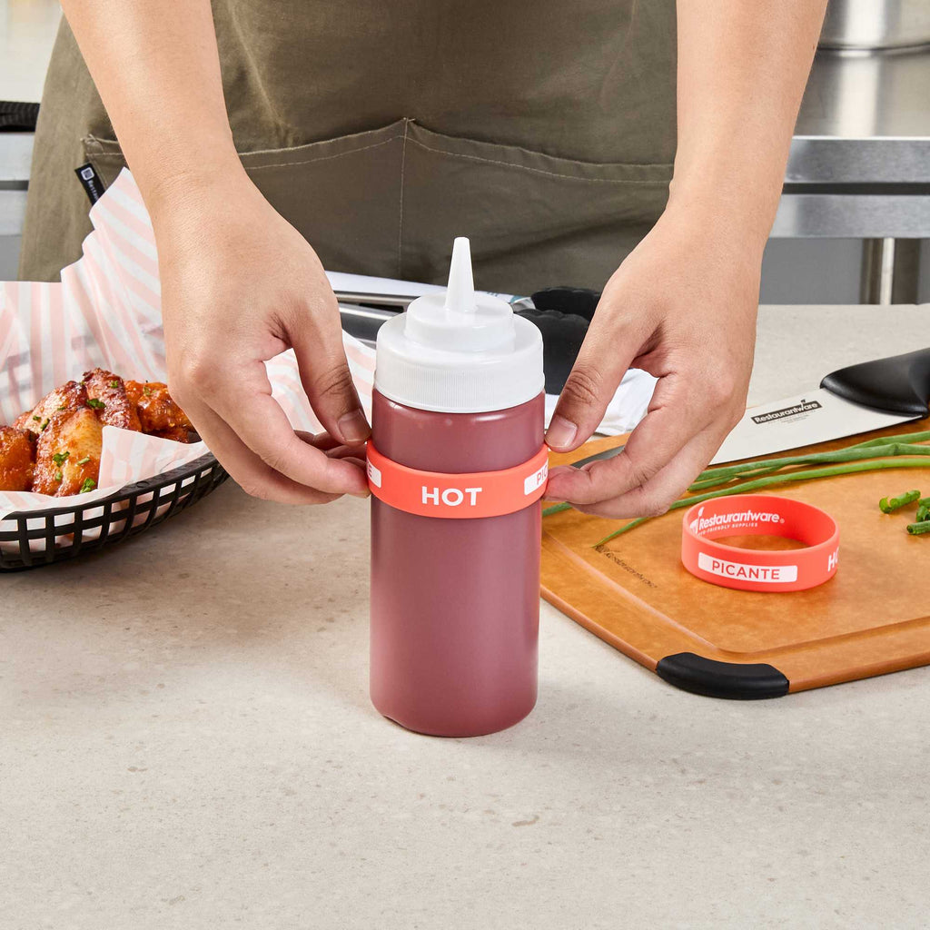 First In First Out Red Silicone Hot Label Band - Fits 16, 20 and 24 oz Squeeze Bottles - 1 count box