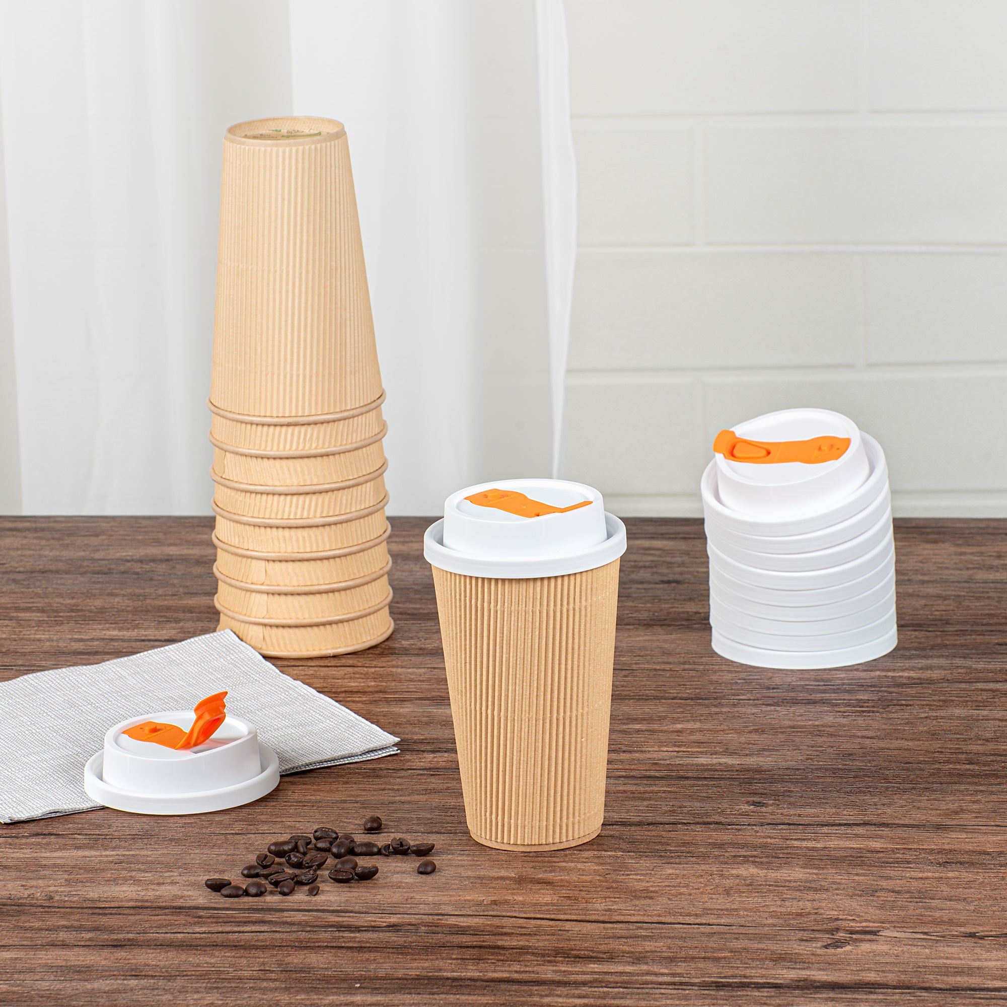 Restpresso White Plastic Lid - with Hinged Spout Cover, Fits 8, 12, 16 and 20 oz Coffee Cups - 25 count box