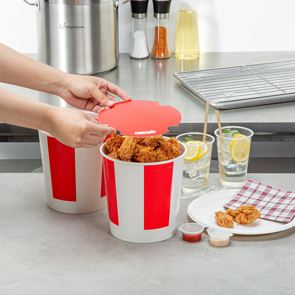 Bio Tek 130 oz Red and White Paper Chicken Bucket - with Lid - 100 count box