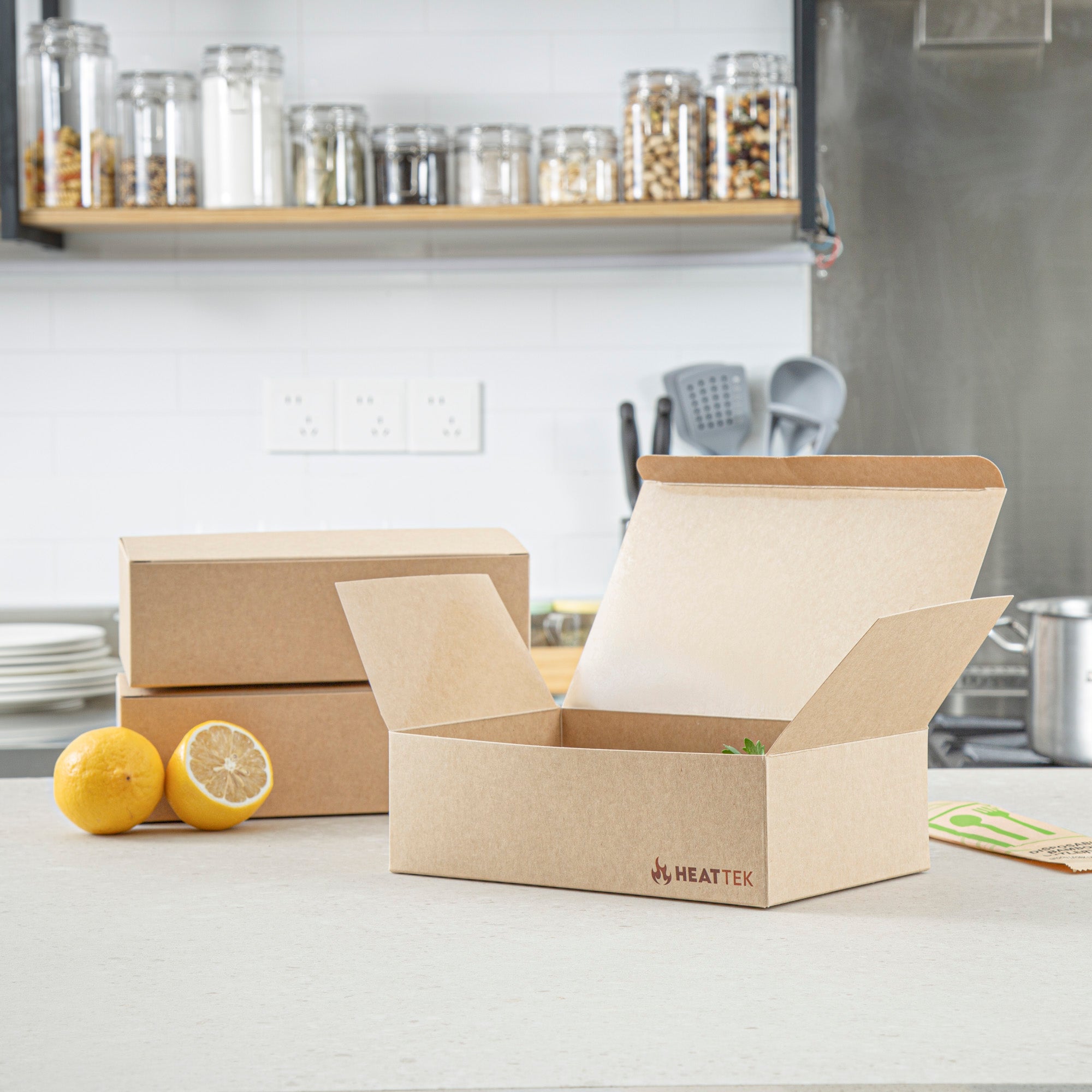 Heat Tek Kraft Paper Take Out Container - Oven-Safe, with Tuck Top - 9" x 5 3/4" x 2 3/4" - 100 count box