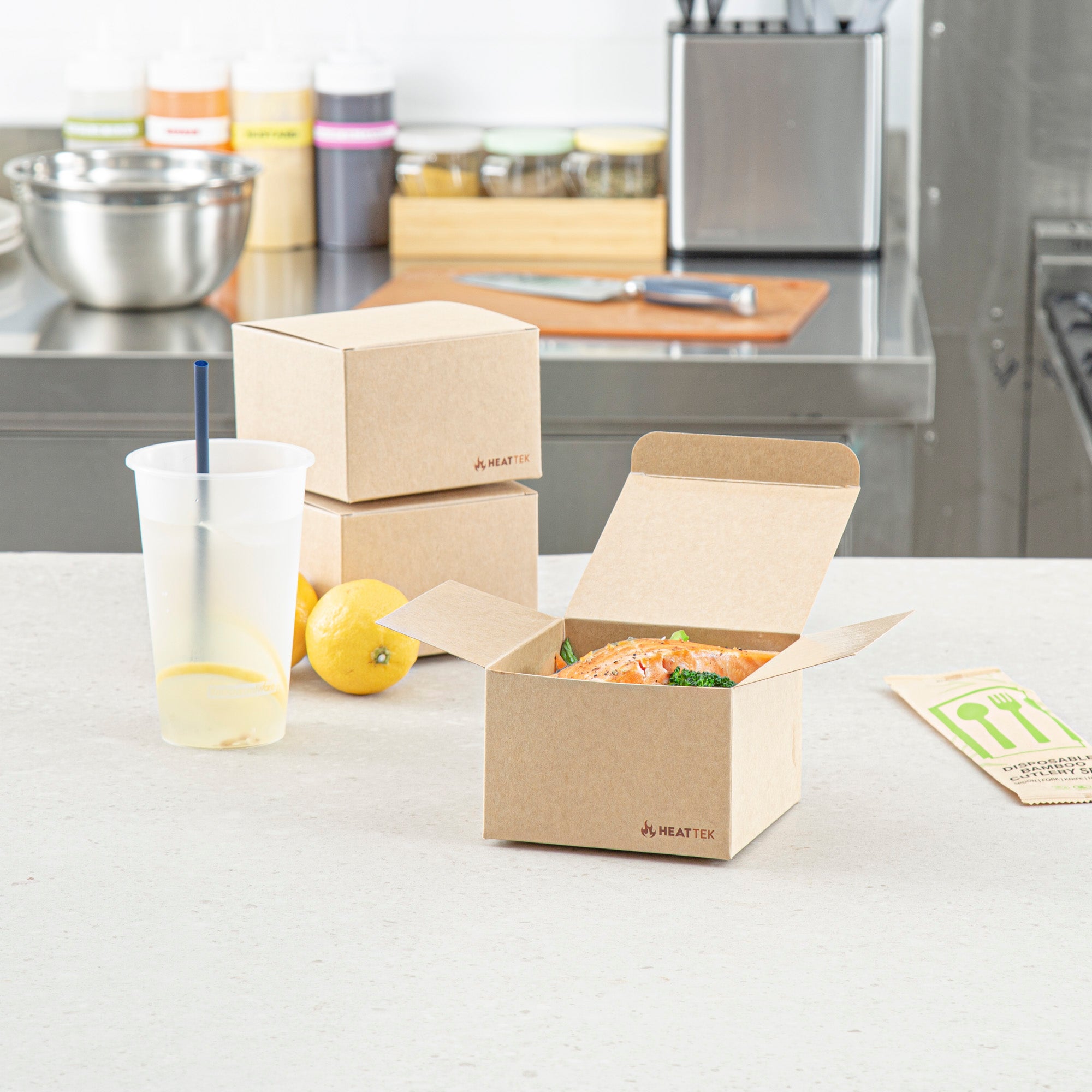 Heat Tek Kraft Paper Take Out Container - Oven-Safe, with Tuck Top - 4 1/2" x 4 1/2" x 3" - 100 count box