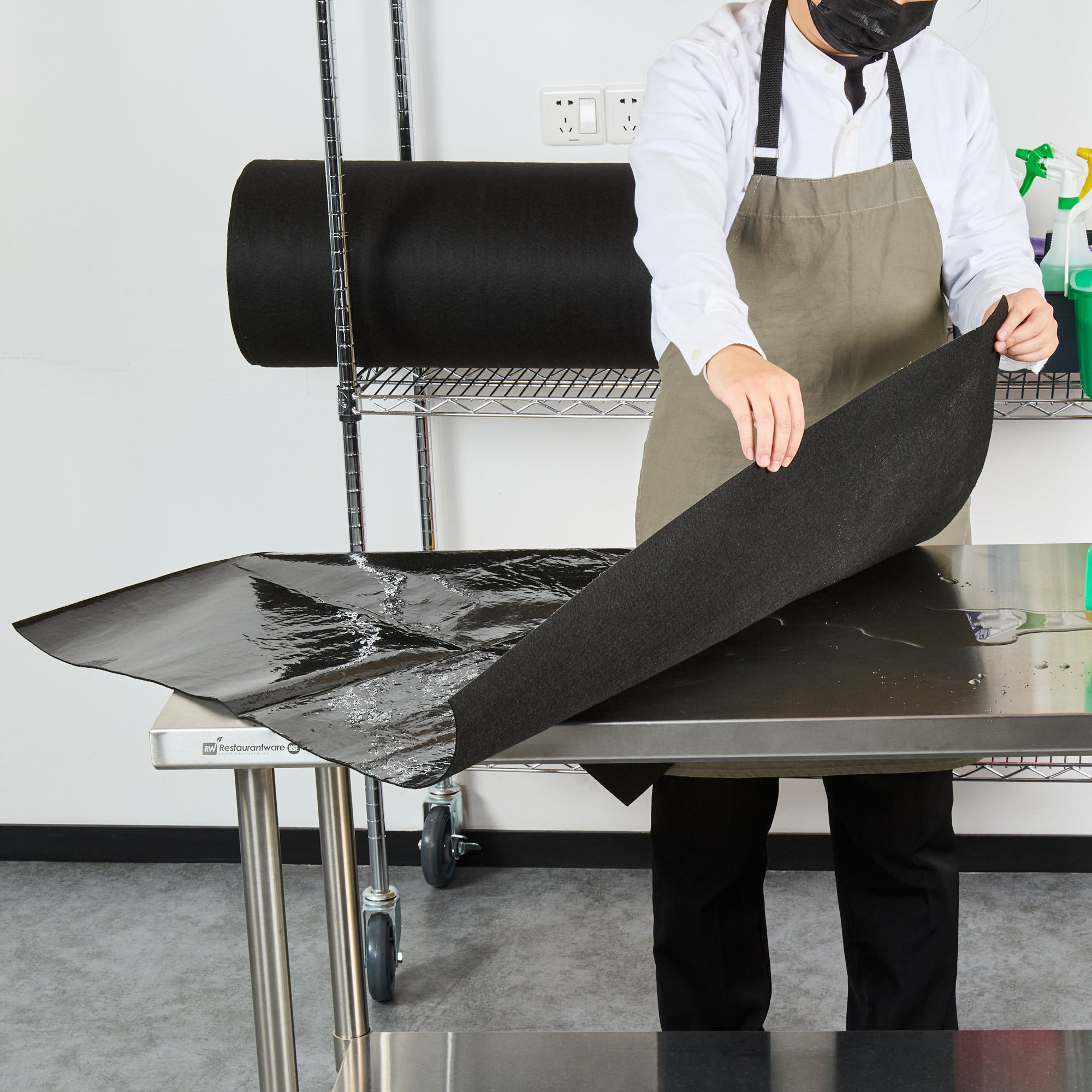 Clean Tek Professional Gray Universal Sorbent Mat - Barrier Spill - 98 1/2' x 35 3/4" - 1 count box