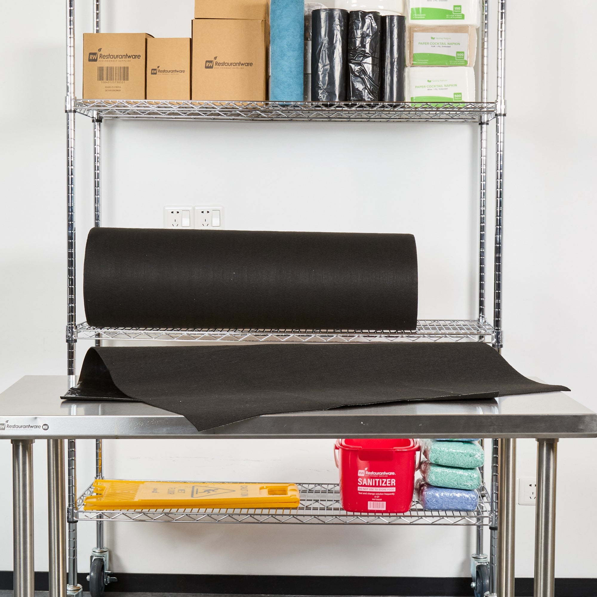 Clean Tek Professional Gray Universal Sorbent Mat - Barrier Spill - 98 1/2' x 35 3/4" - 1 count box