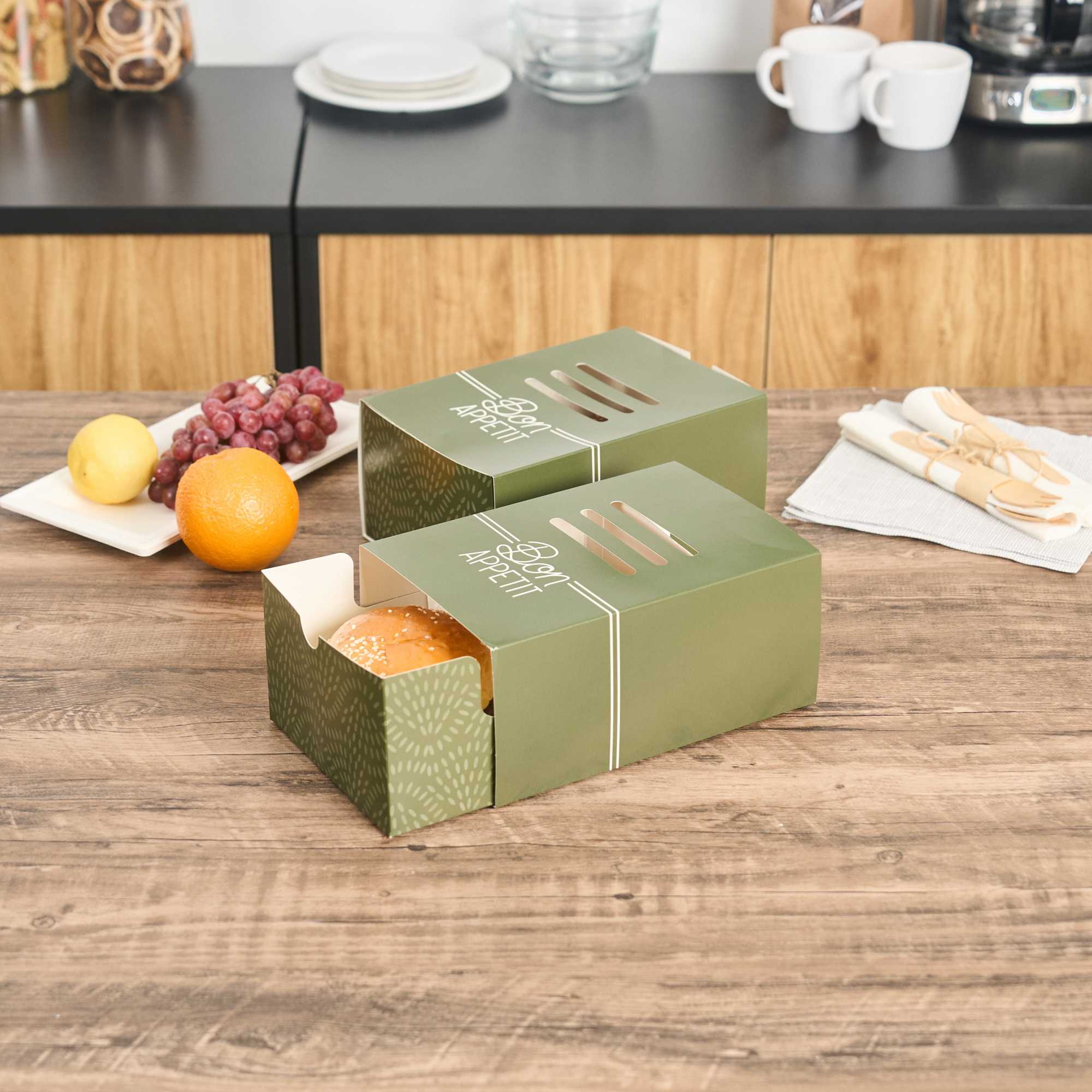 Cater Tek Rectangle Green Paper Burger Tray - with Cover and Divider - 8 1/4" x 5 3/4" x 3 3/4" - 100 count box