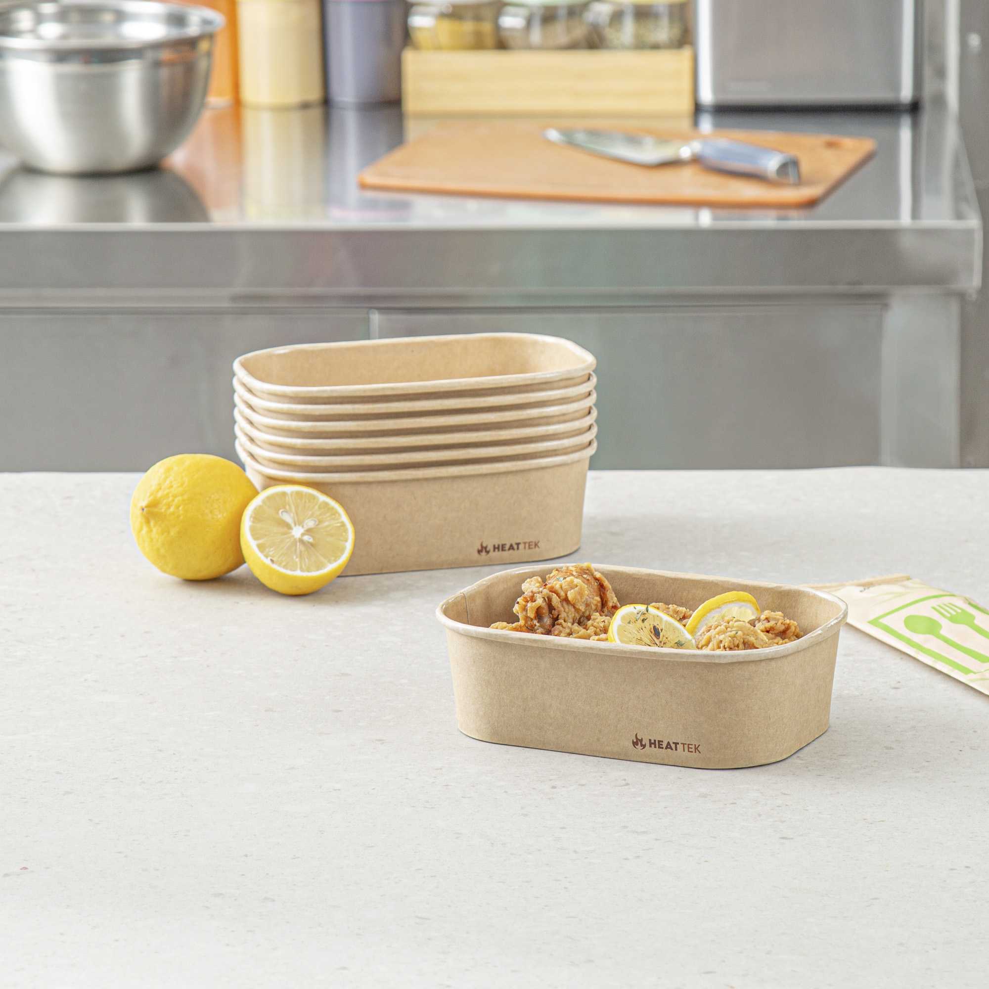 Heat Tek 20 oz Oval Kraft Paper Serving Container - Oven-Safe - 6 3/4" x 4 3/4" x 2" - 25 count box