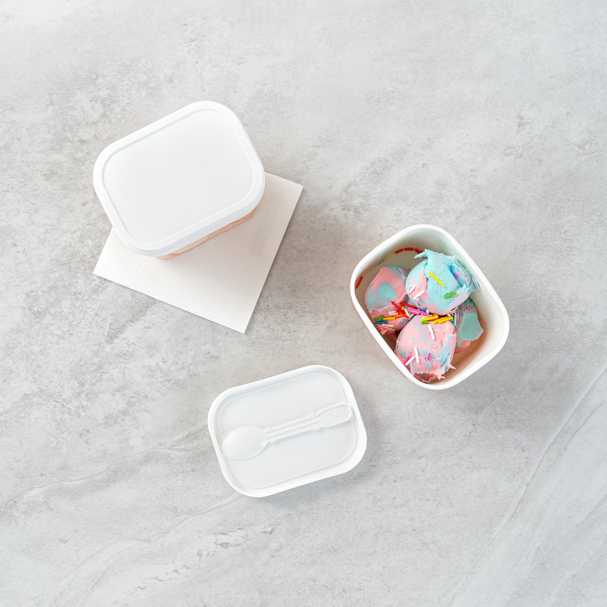 Coppetta Square White Plastic Lid - Fits 7 and 12 oz To Go Cup, with Spoon - 200 count box