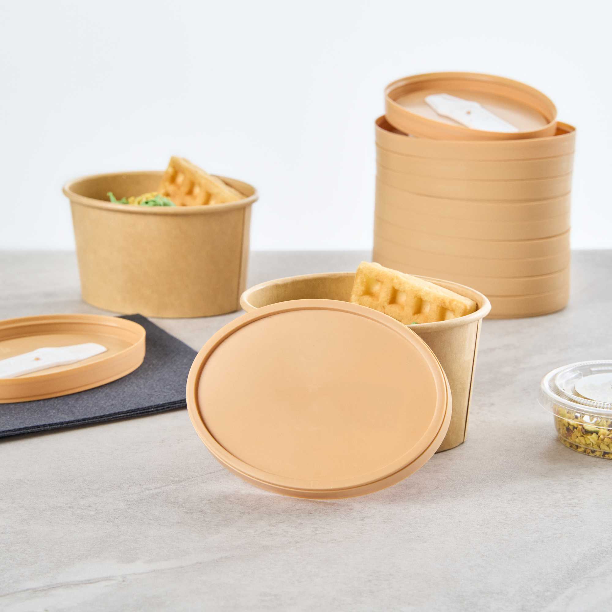 Coppetta Oval Brown Plastic Lid - Fits 6 oz To Go Cup, with Spoon - 200 count box