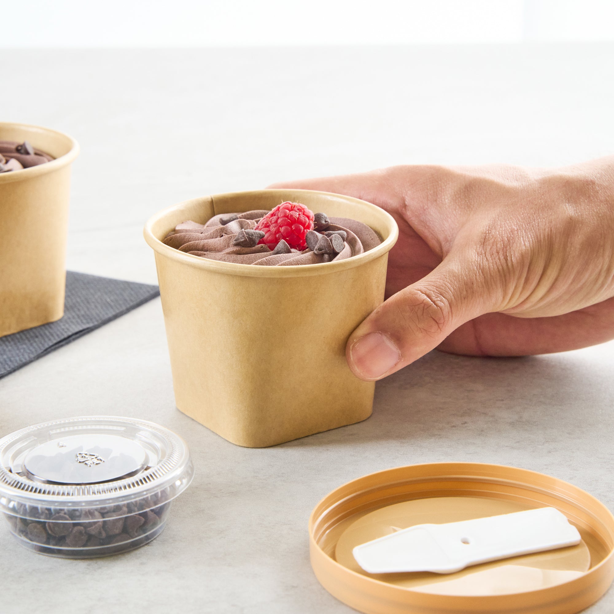 Coppetta 6 oz Round Kraft Paper To Go Cup - with Square Bottom - 3 1/2" x 3 1/2" x 2 1/2" - 200 count box